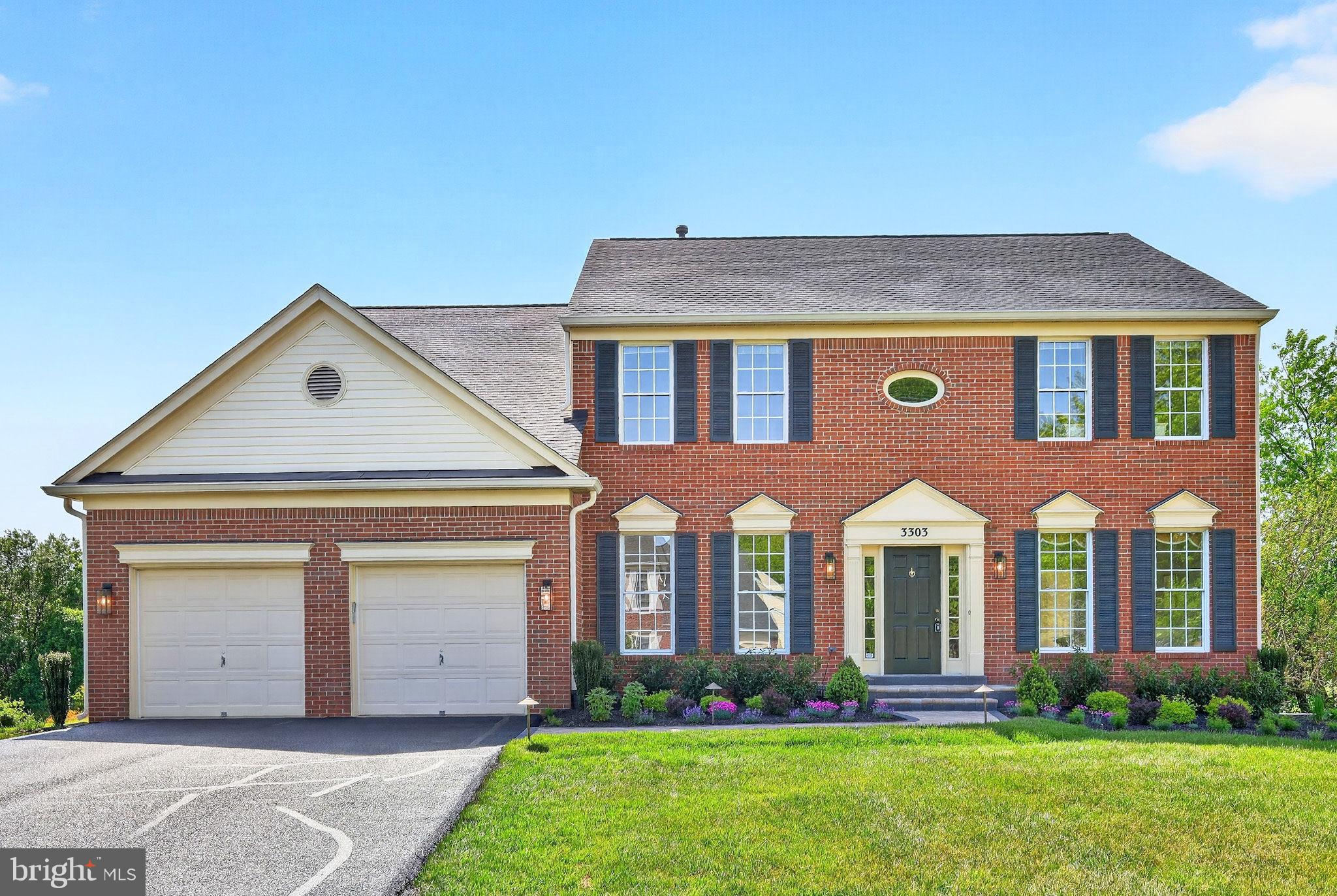 BRIARCLIFF MANOR - Residential