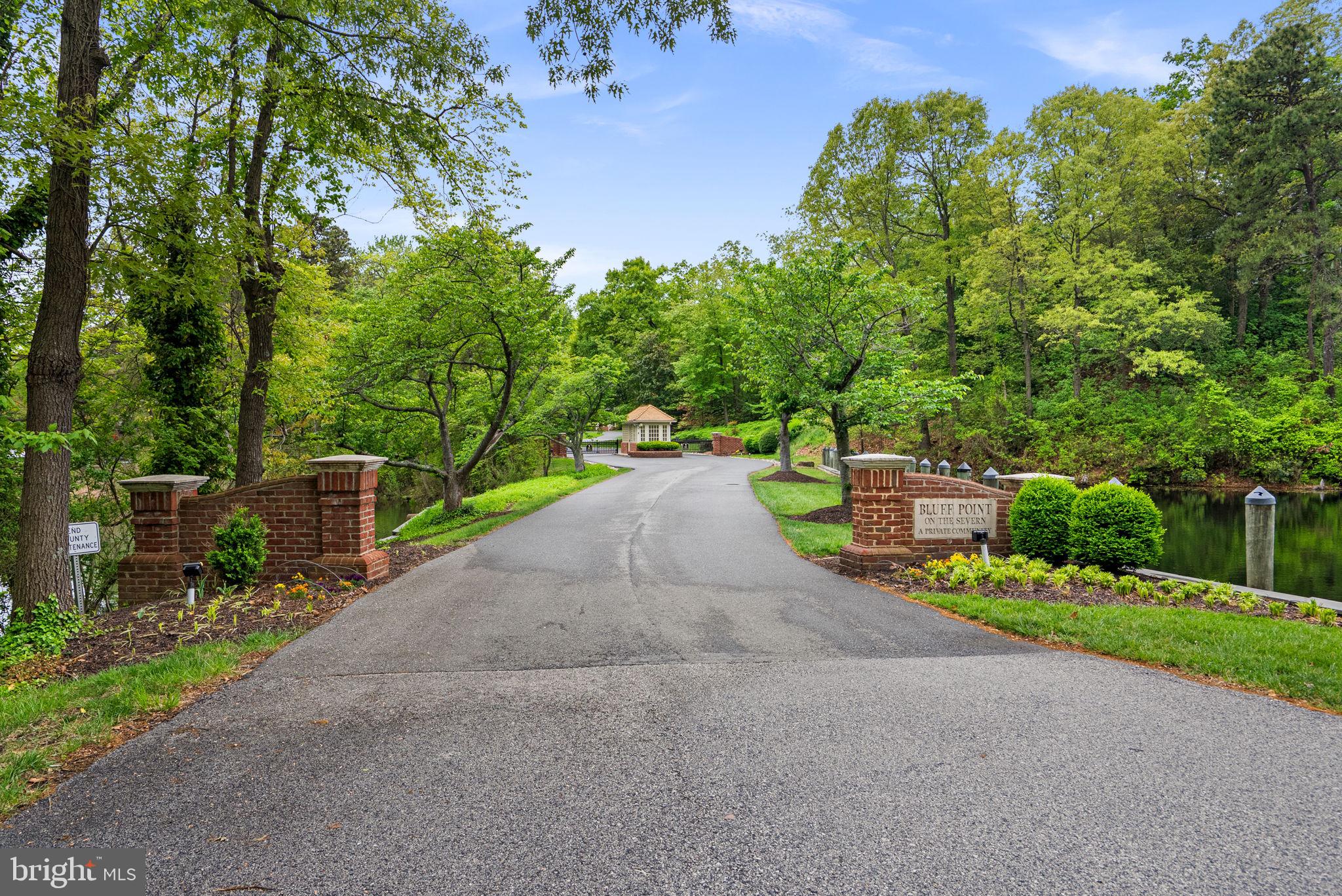 BLUFF POINT ON SEVERN - Residential