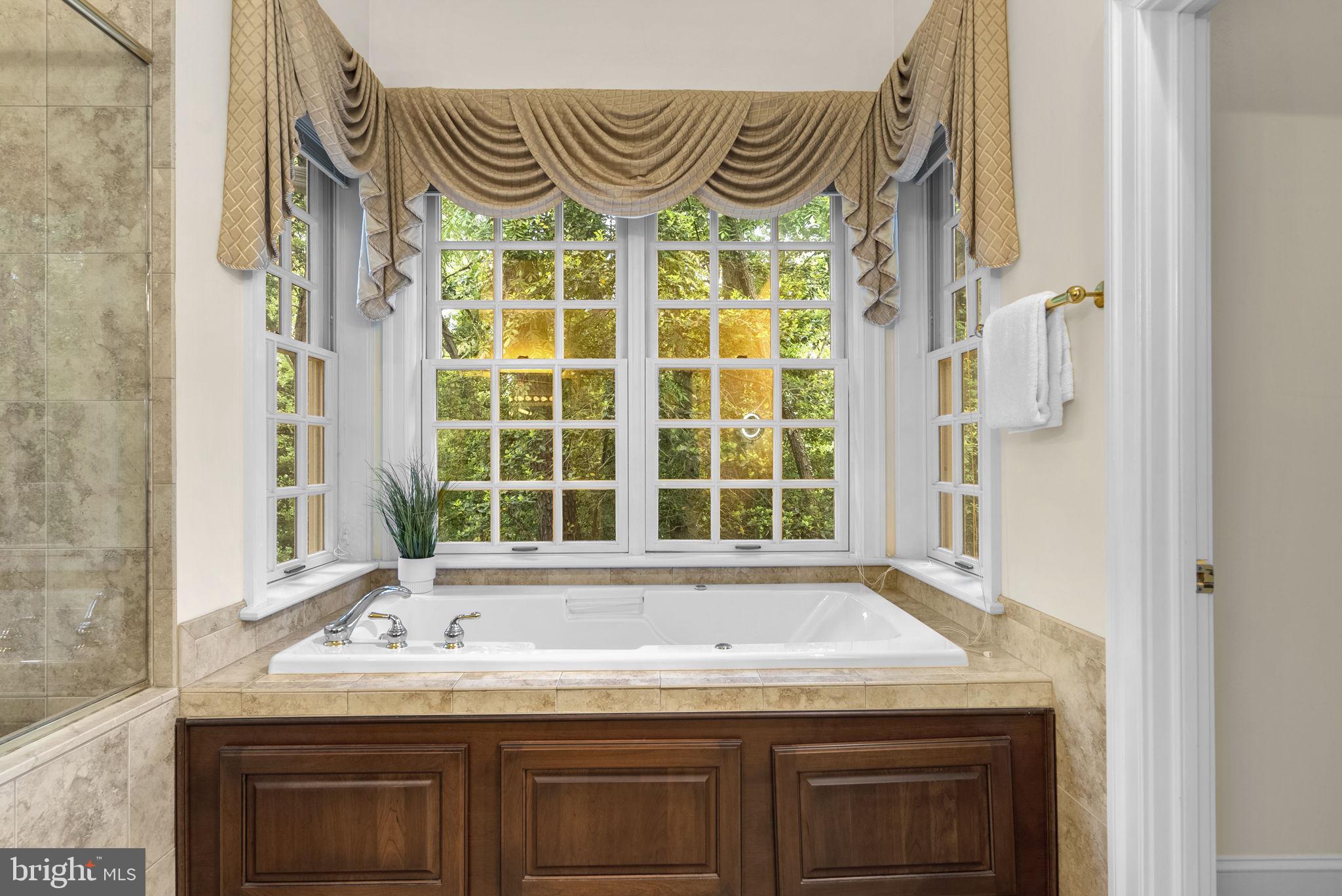 BLUFF POINT ON SEVERN - Residential