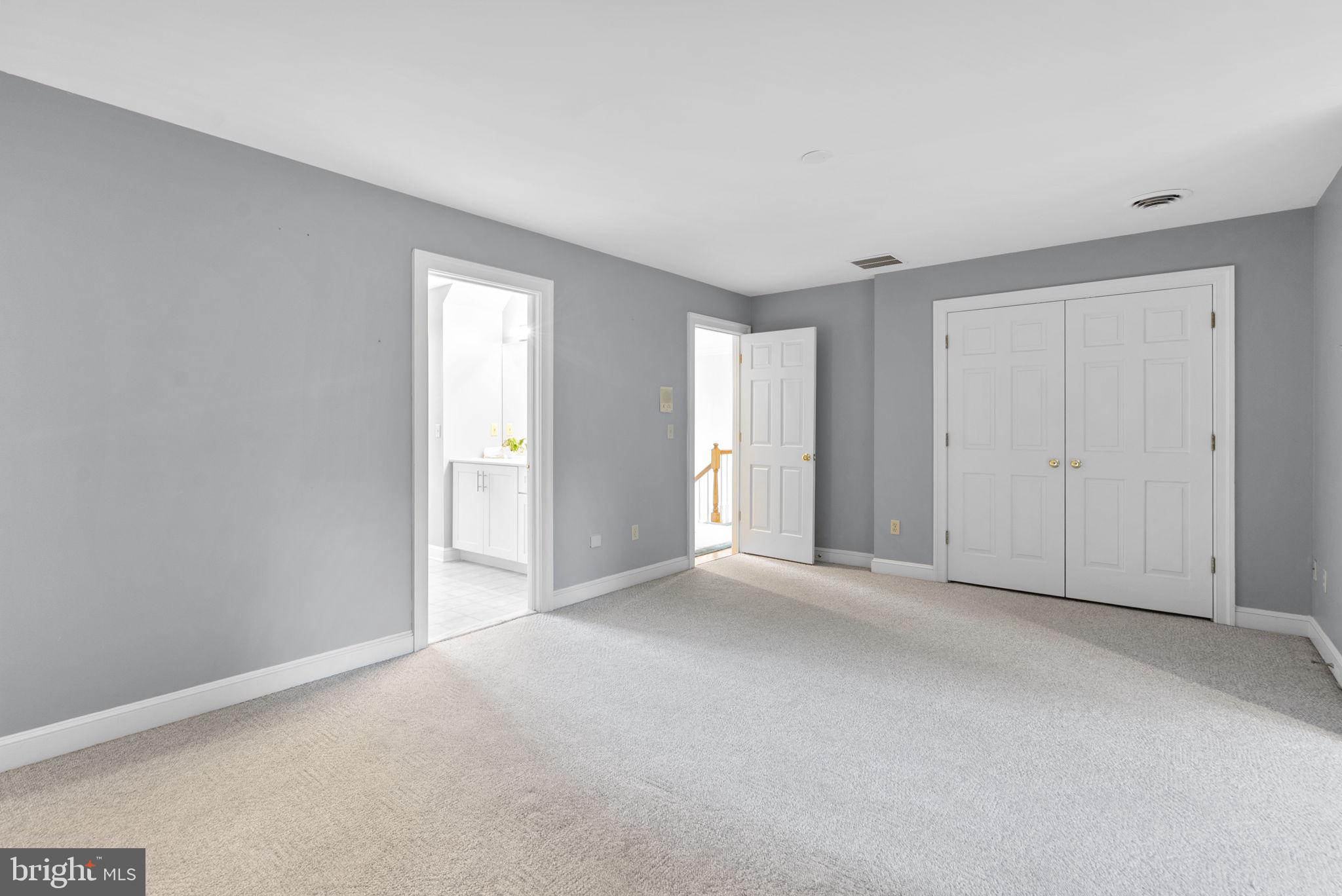 BLUFF POINT ON SEVERN - Residential