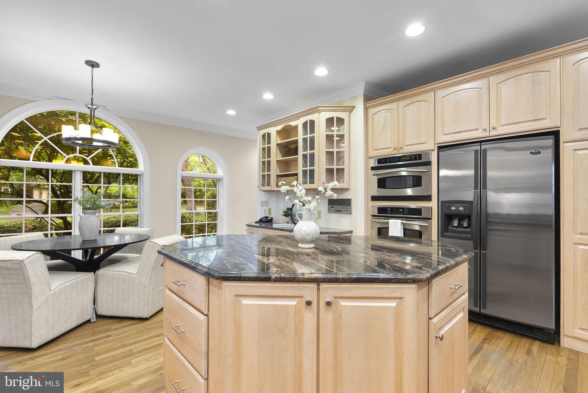 BLUFF POINT ON SEVERN - Residential