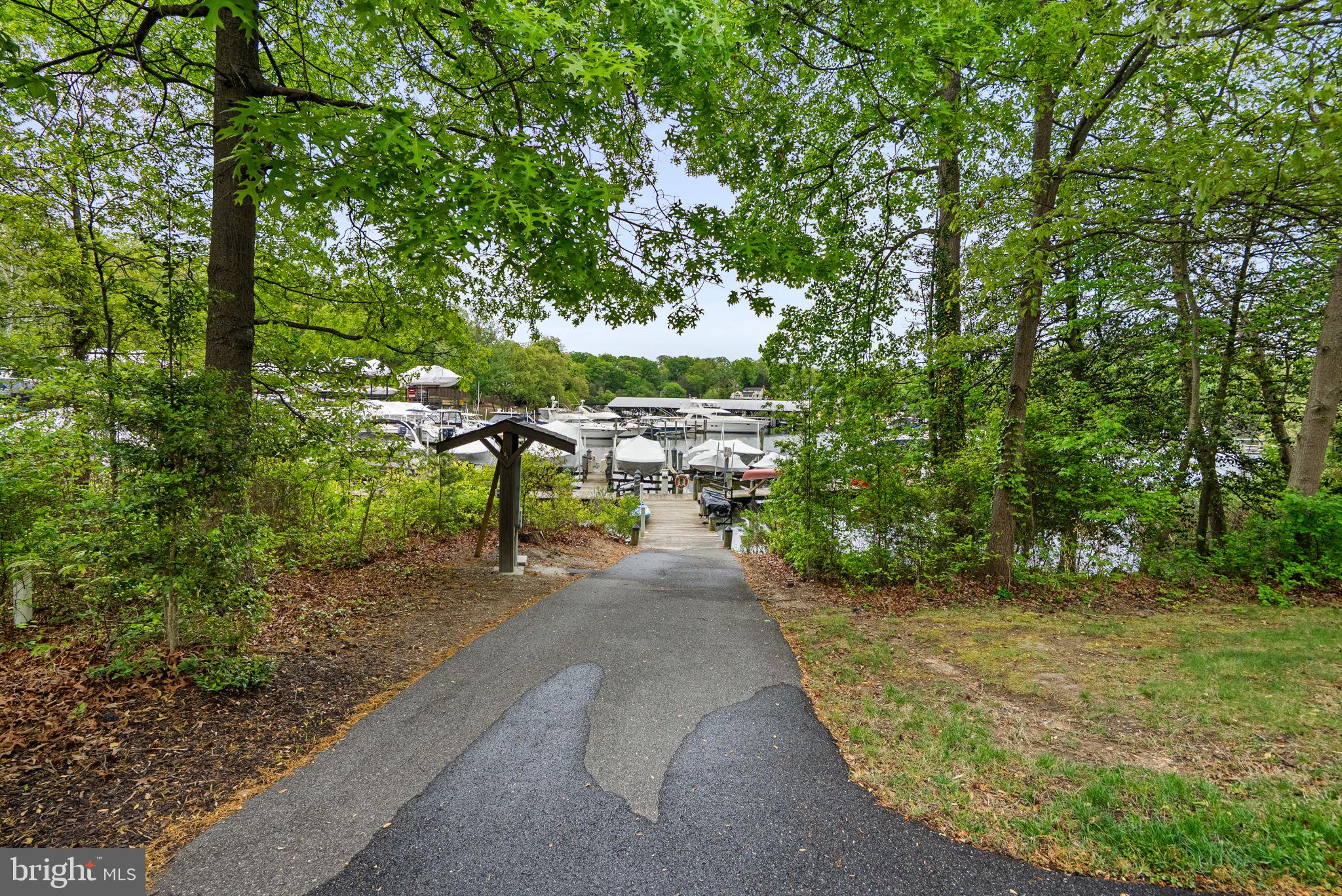 BLUFF POINT ON SEVERN - Residential