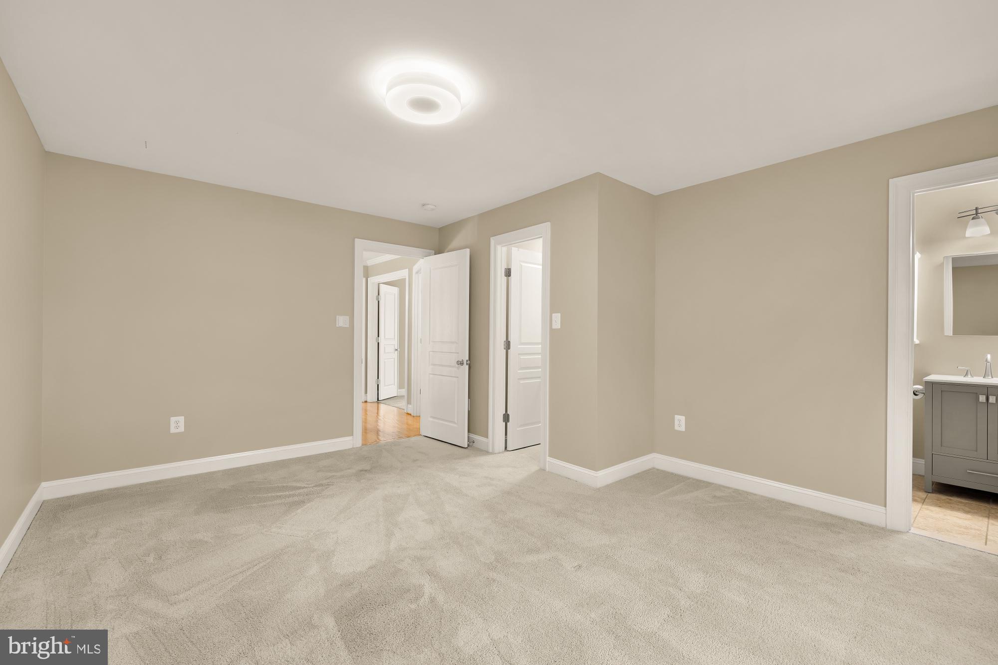 LACEY FOREST - Residential