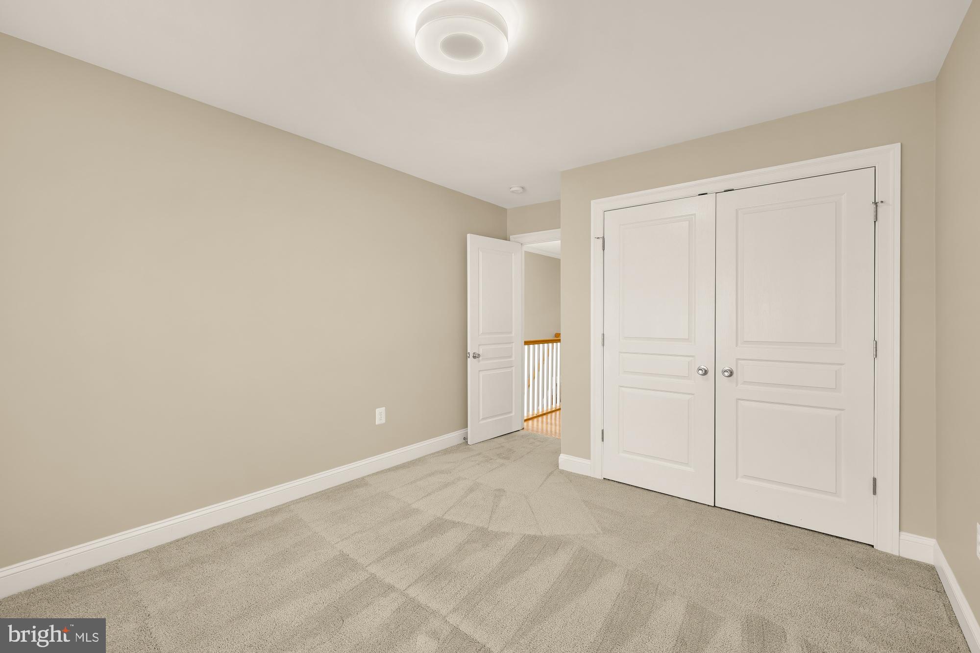 LACEY FOREST - Residential