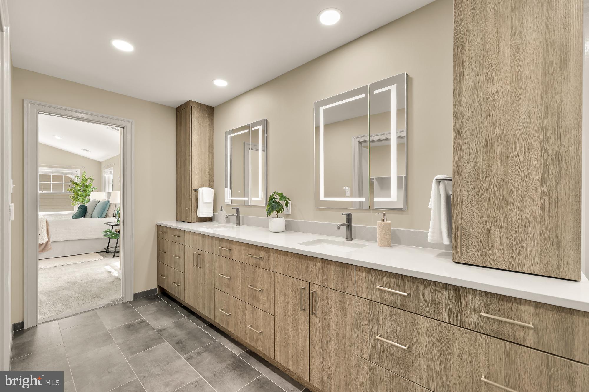 LACEY FOREST - Residential