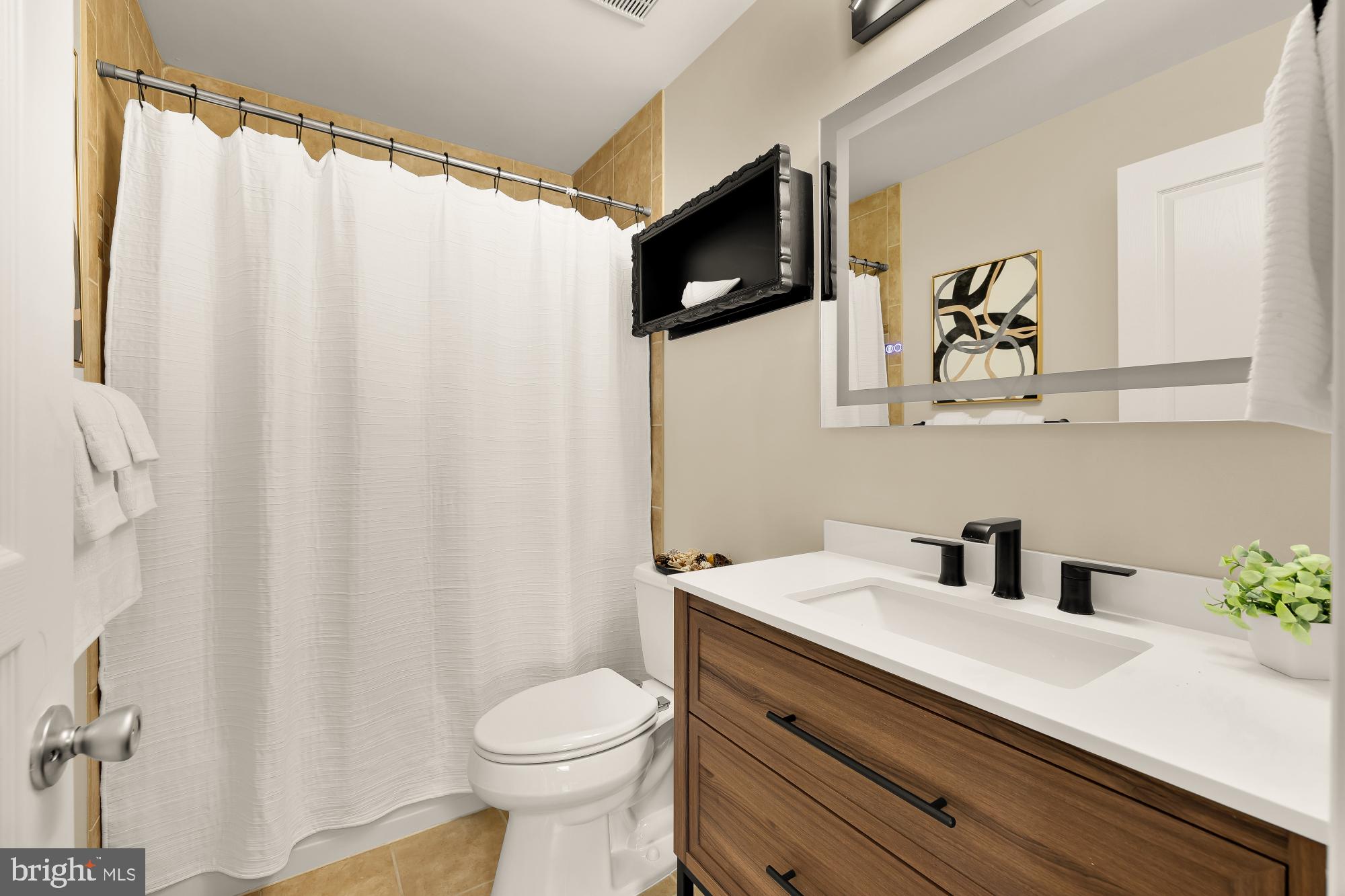 LACEY FOREST - Residential