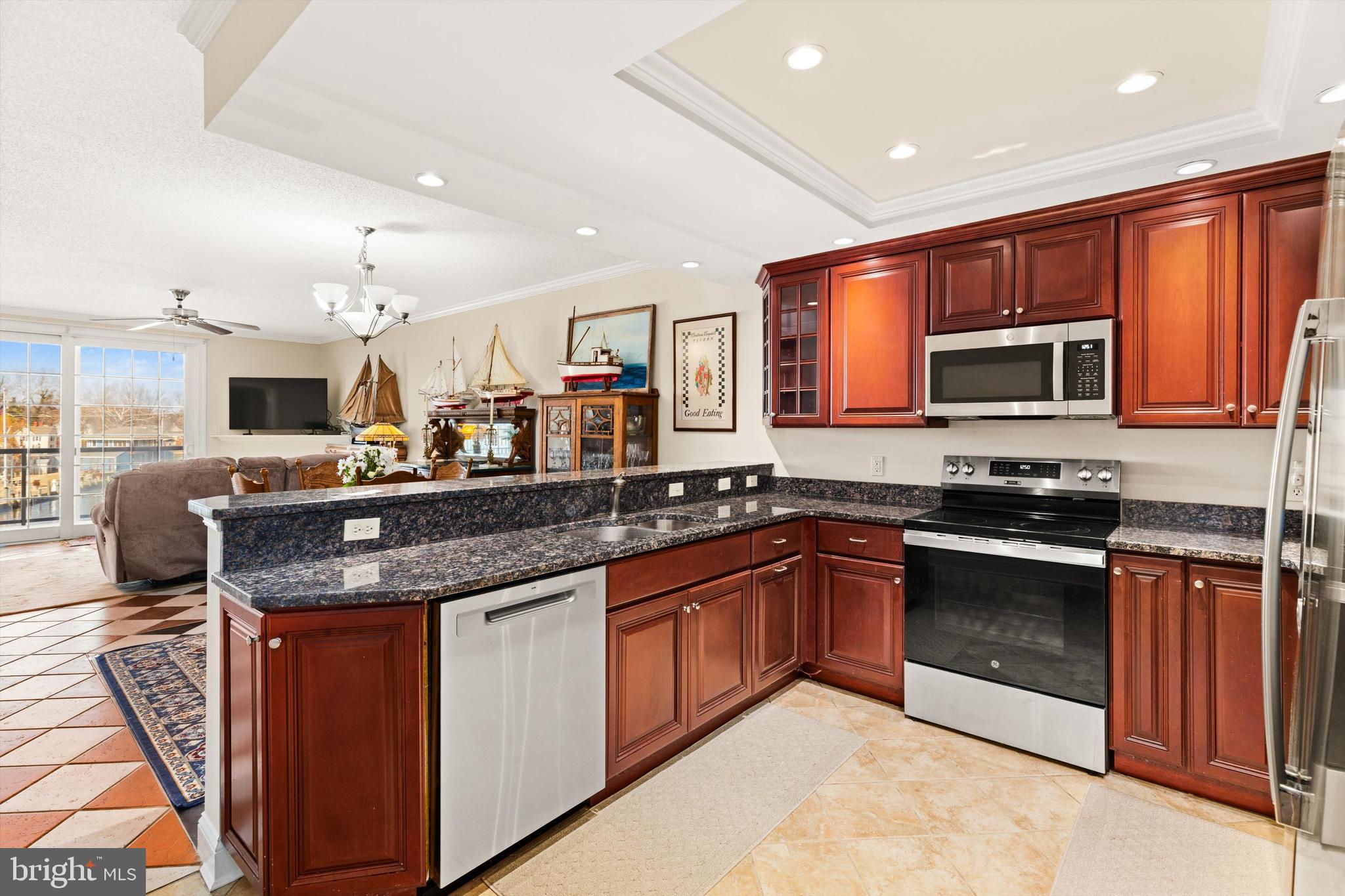 530 RIVERSIDE DRIVE 202