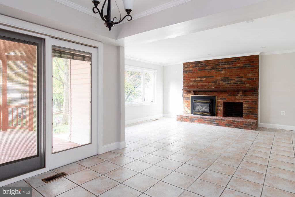 STRATHMORE AT BEL PRE - Residential