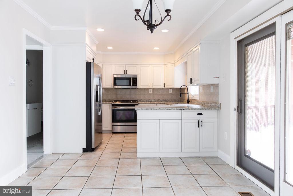 STRATHMORE AT BEL PRE - Residential