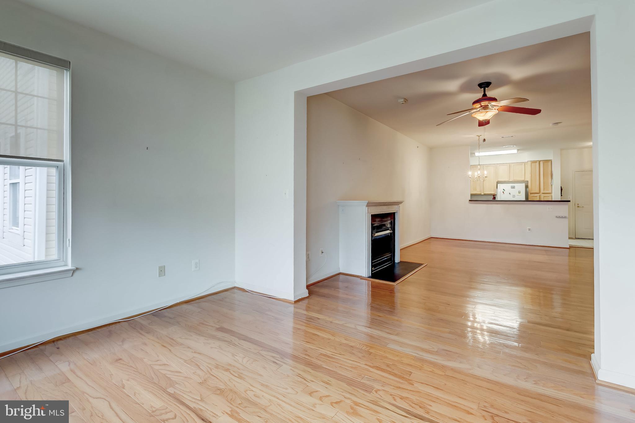 LAKELAND RIDGE - Residential