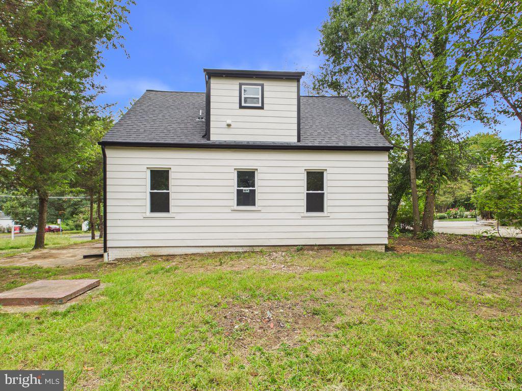 2610 BEACON HILL ROAD