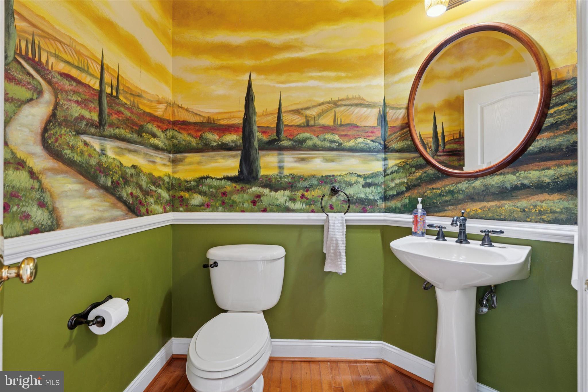 RIVERCREST - Residential