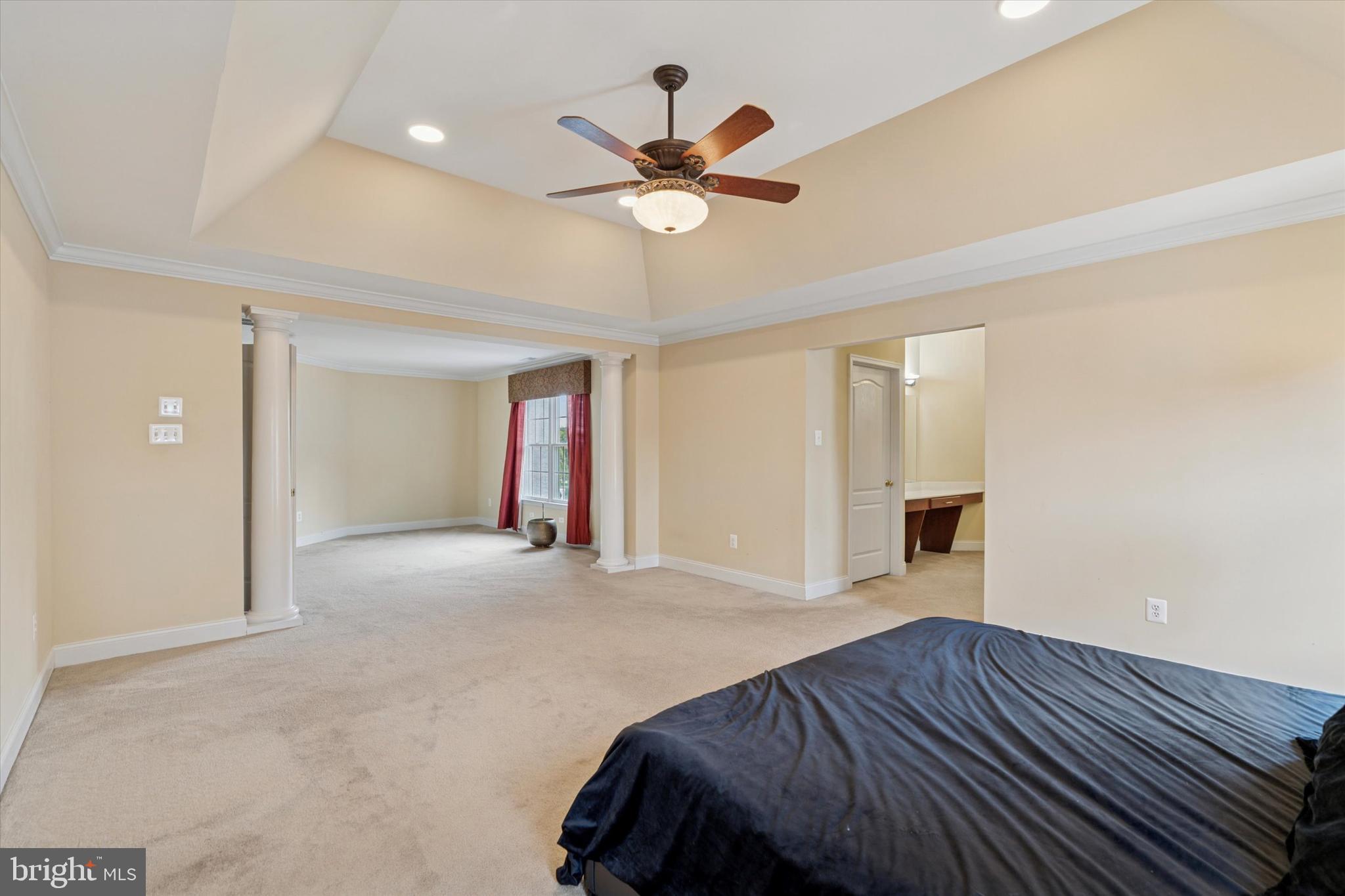 RIVERCREST - Residential