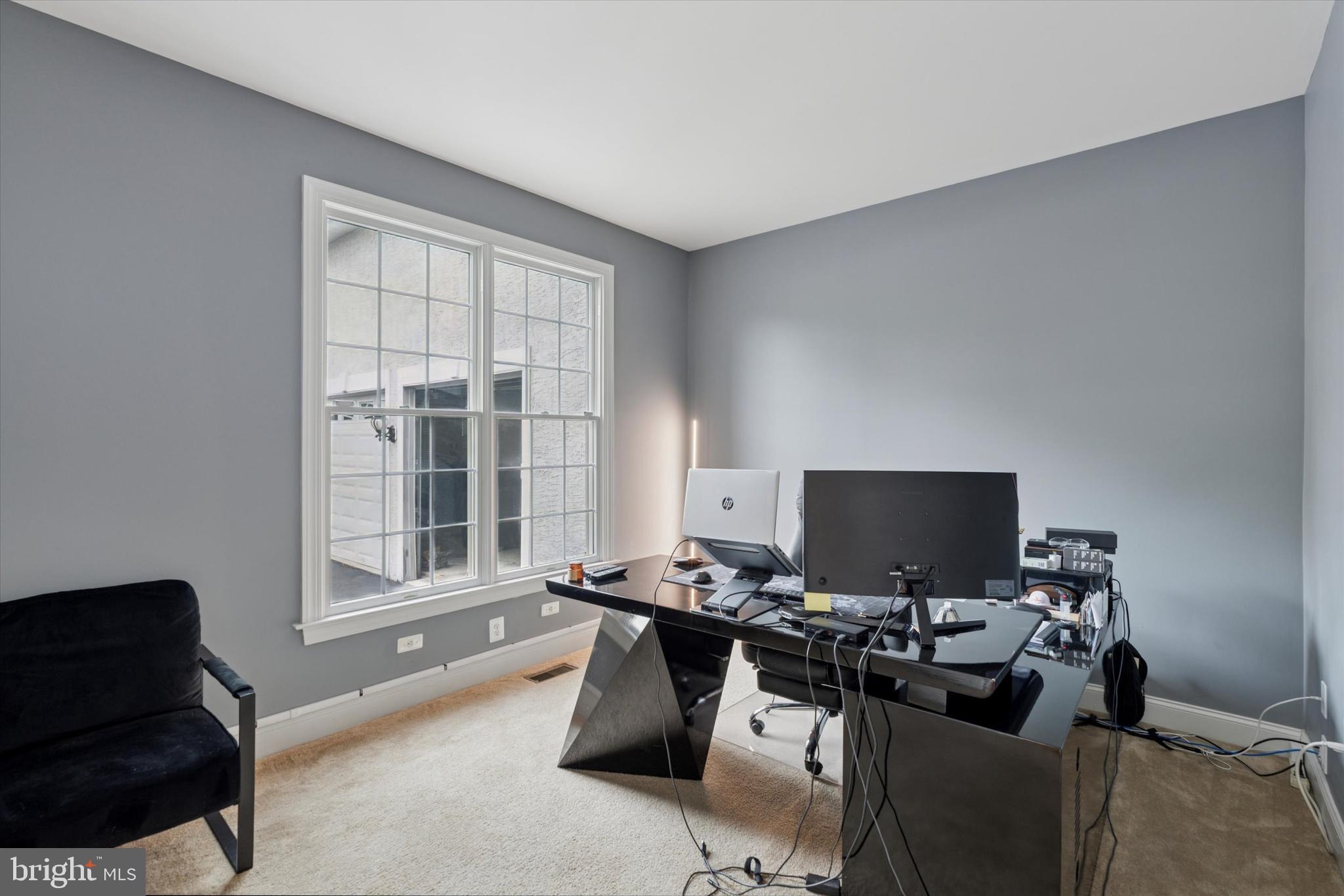 RIVERCREST - Residential