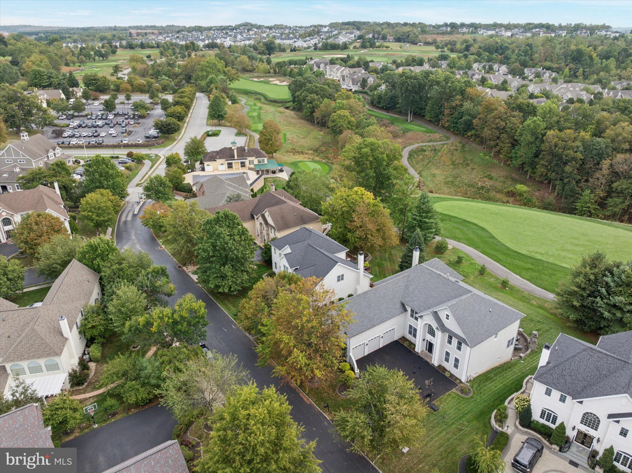 RIVERCREST - Residential