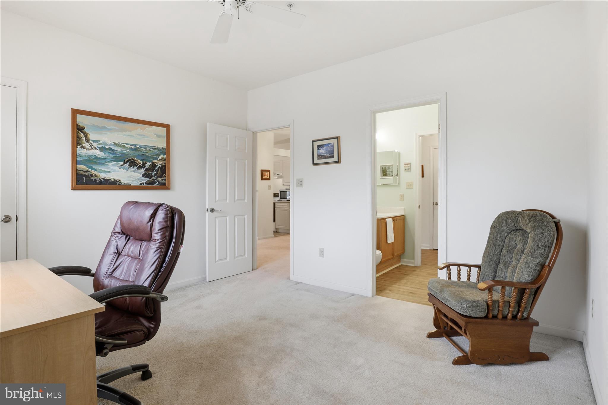 WATERSIDE - Residential