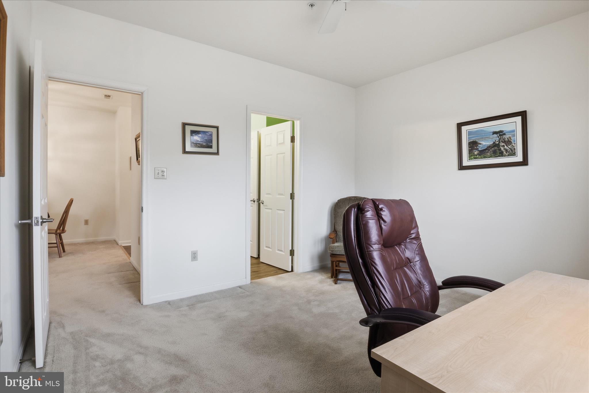 WATERSIDE - Residential