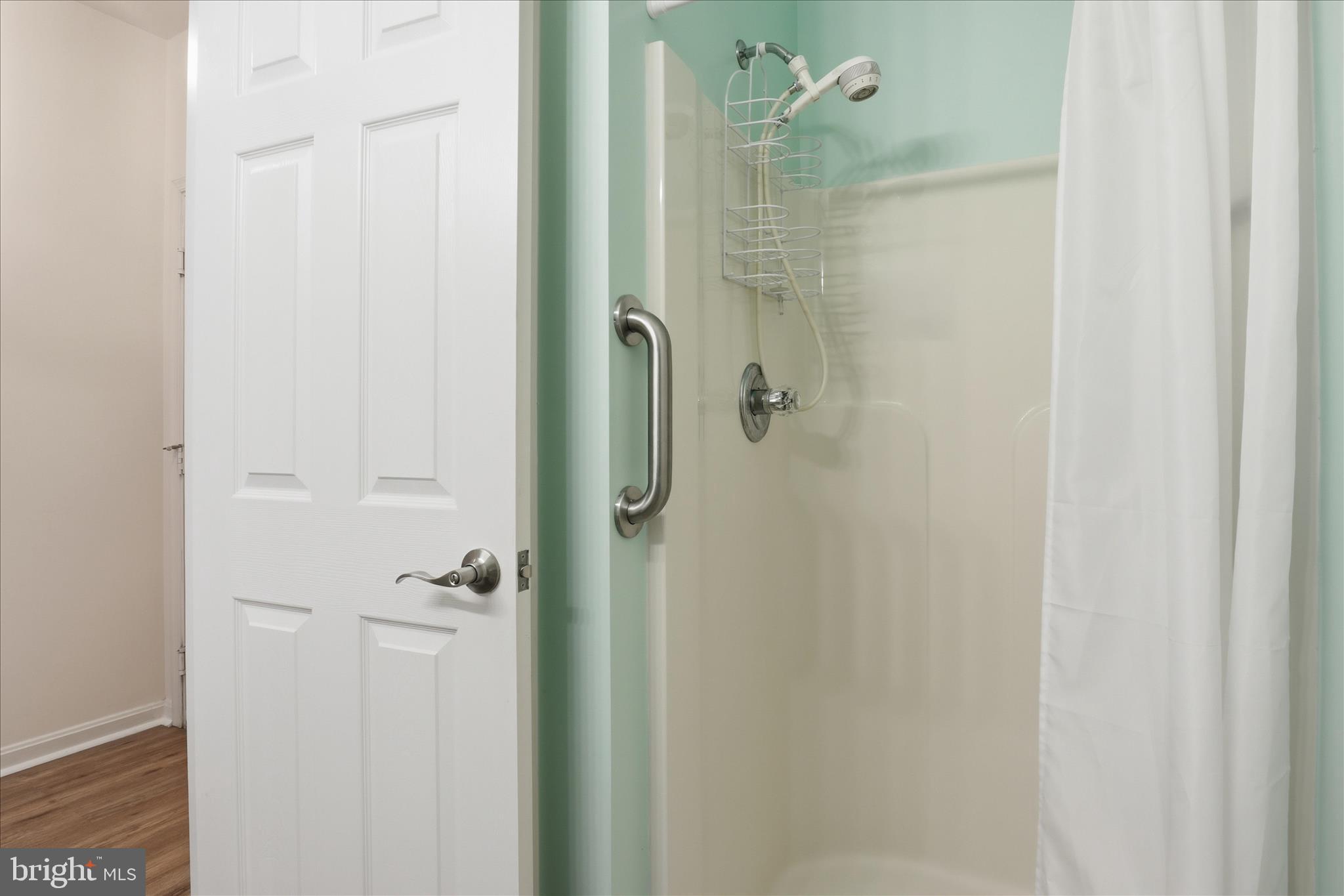 WATERSIDE - Residential