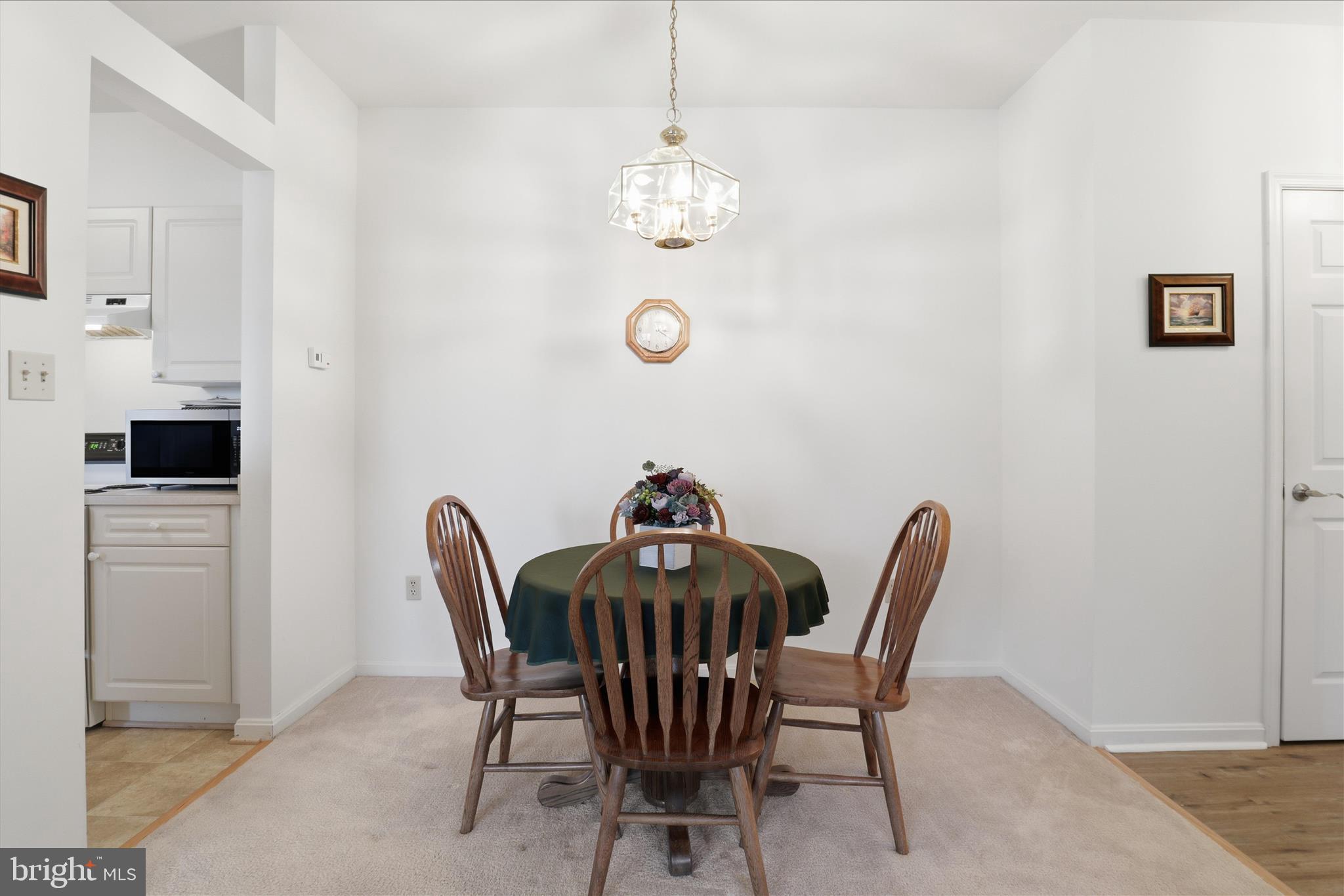 WATERSIDE - Residential