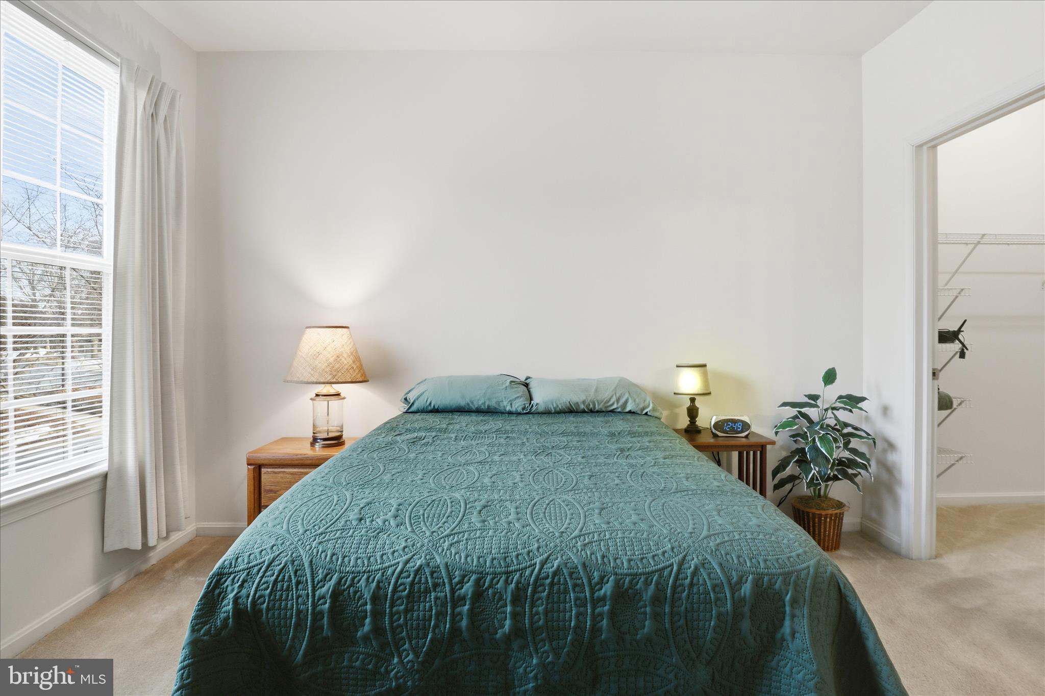 WATERSIDE - Residential