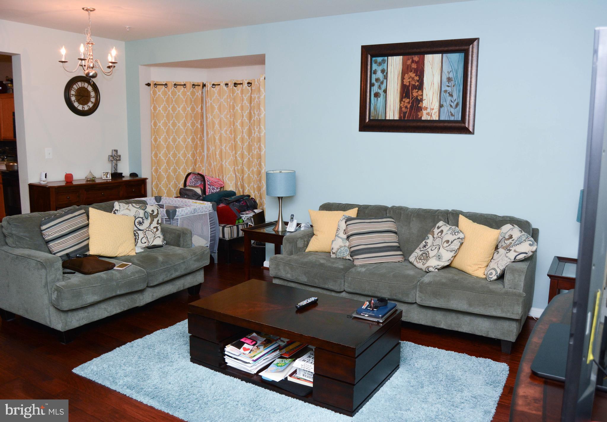 ST CHARLES SUB - SHEFFIELD - Residential Lease