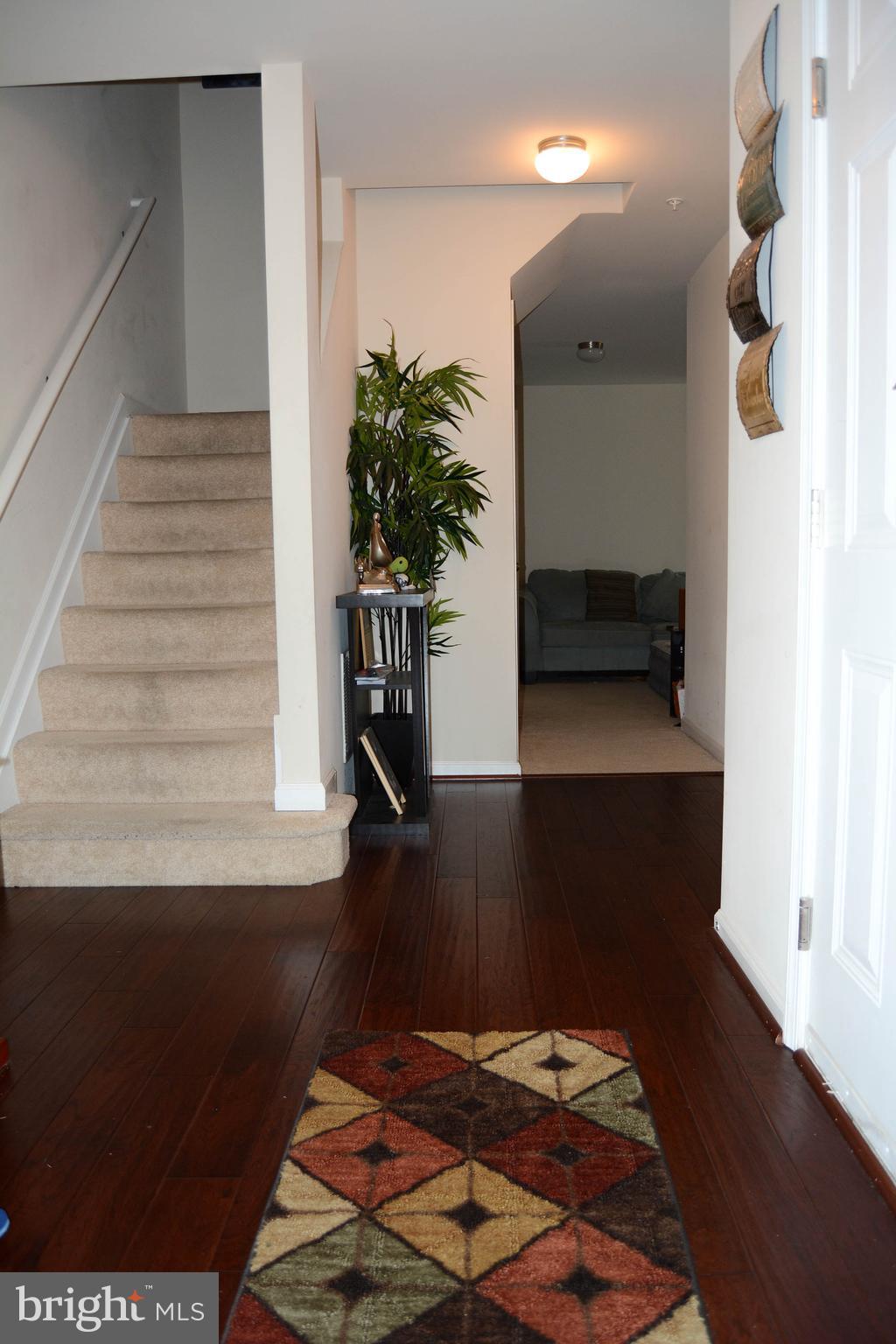 ST CHARLES SUB - SHEFFIELD - Residential Lease