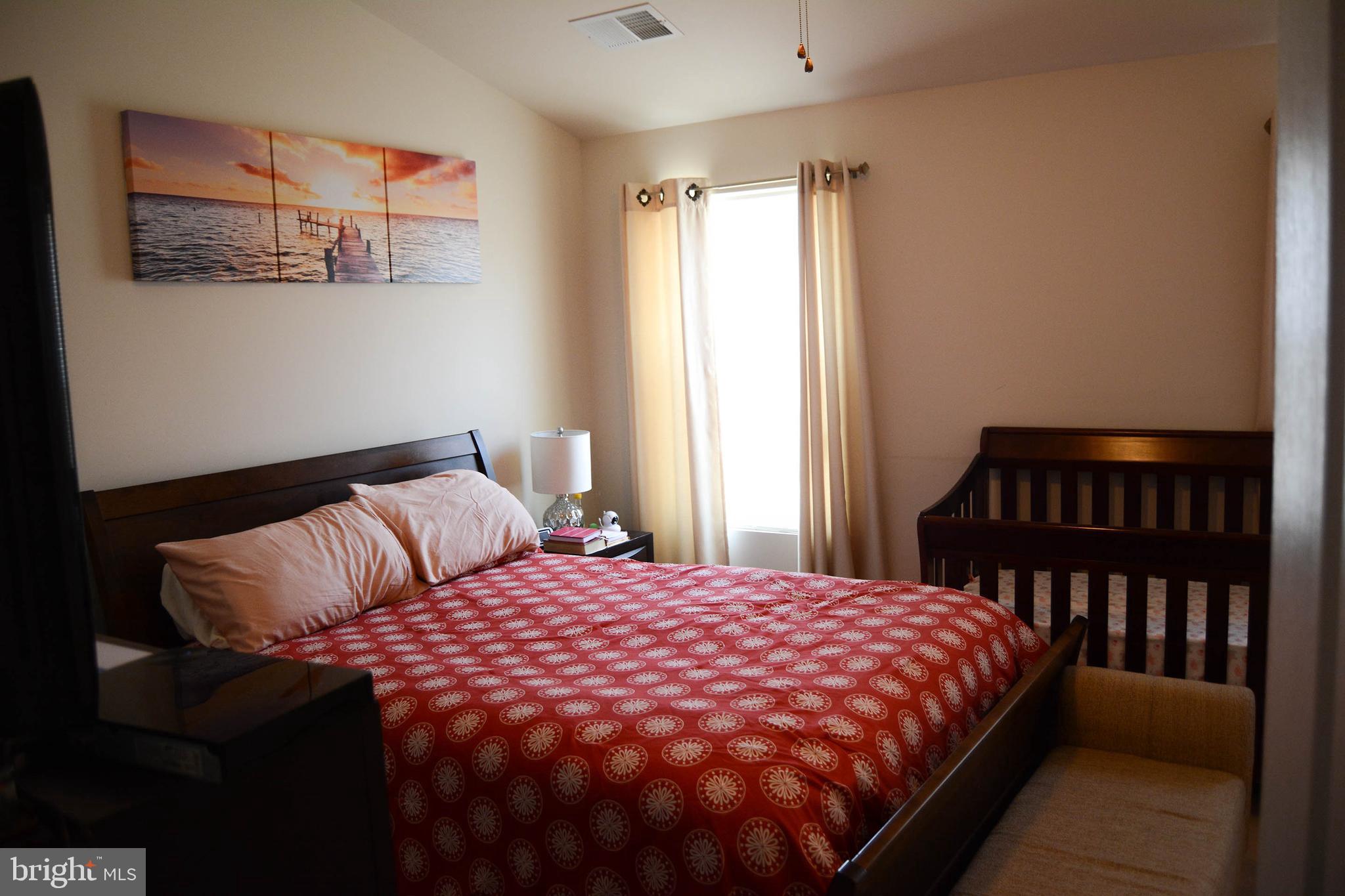 ST CHARLES SUB - SHEFFIELD - Residential Lease