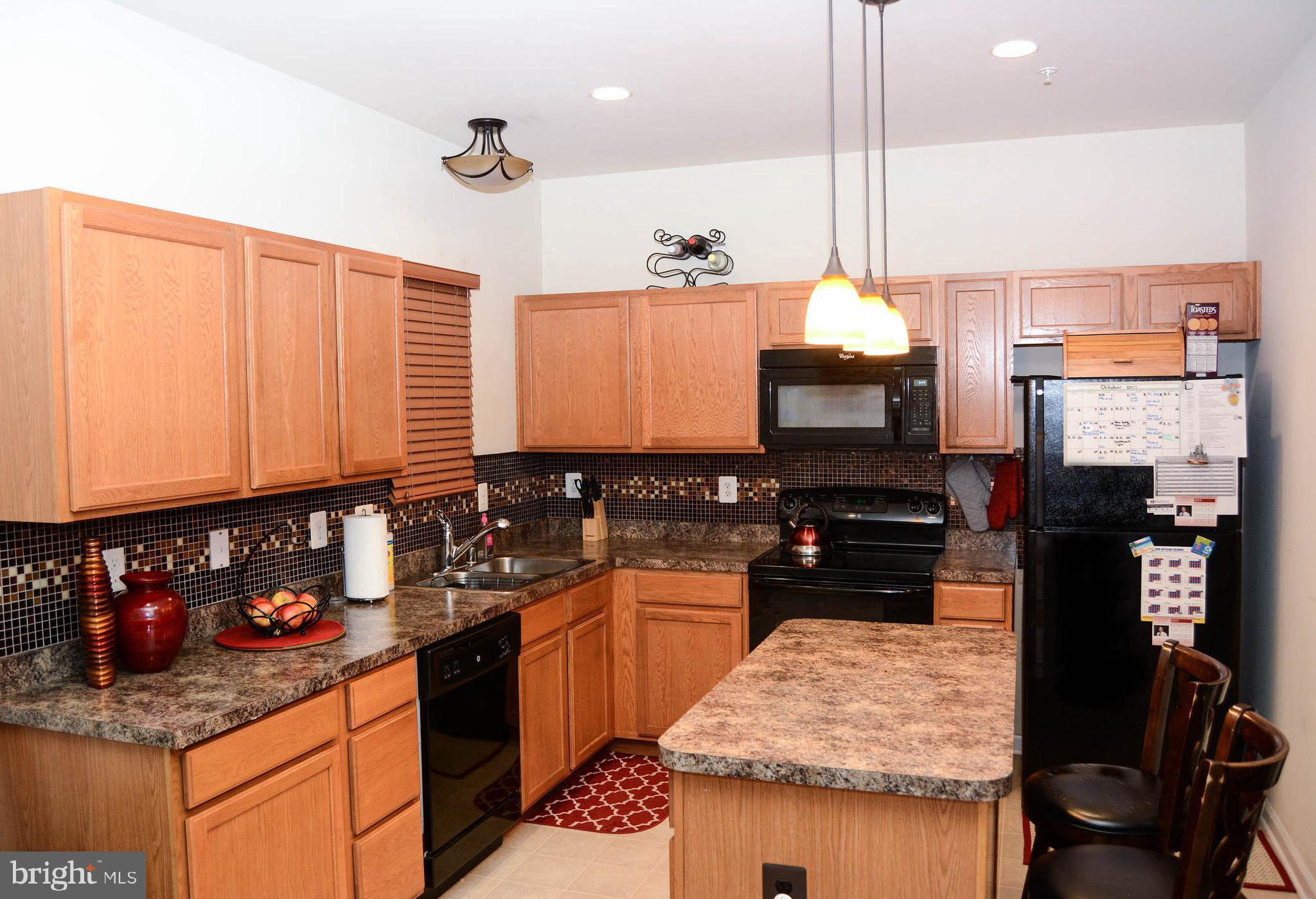 ST CHARLES SUB - SHEFFIELD - Residential Lease