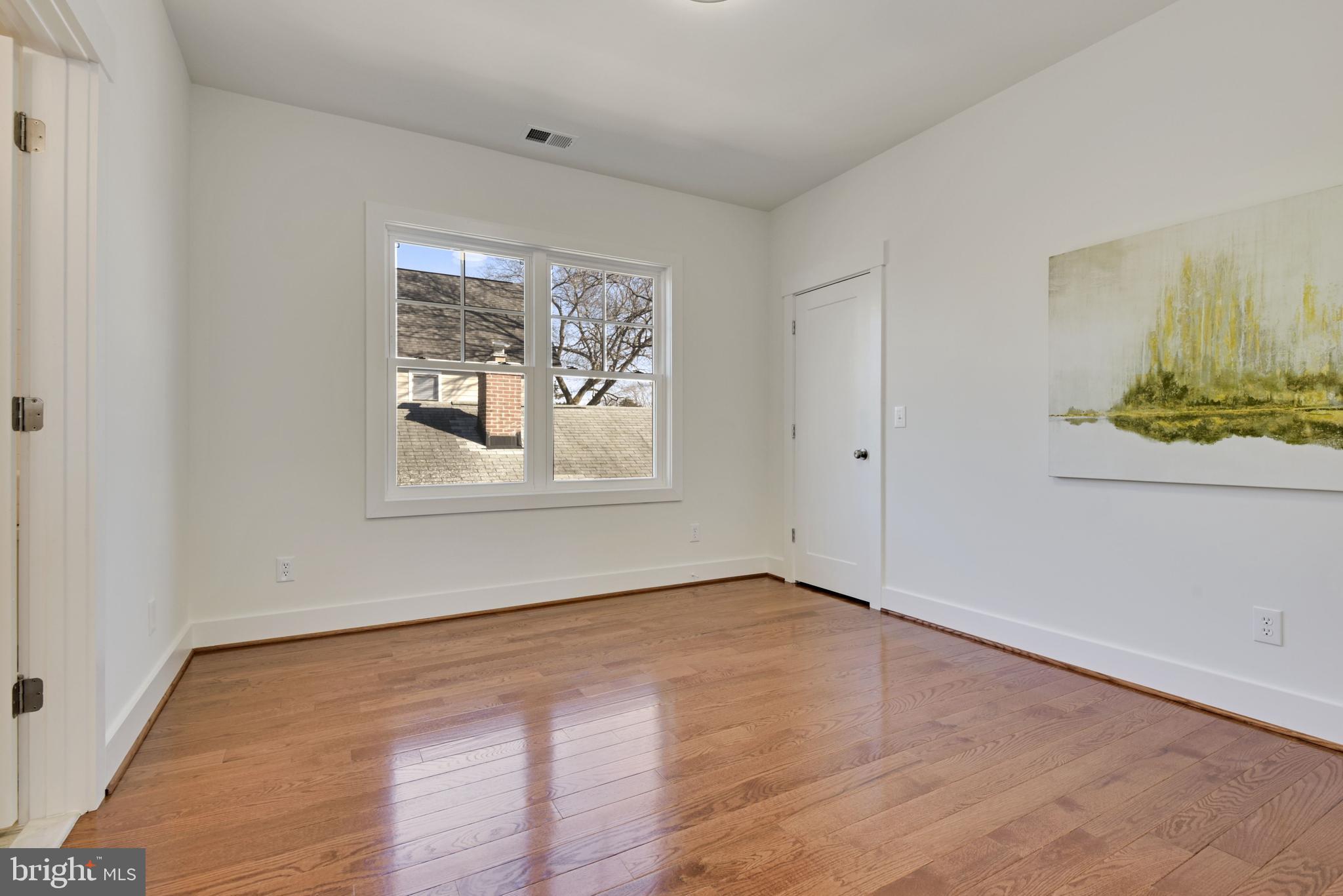 BON AIR - Residential