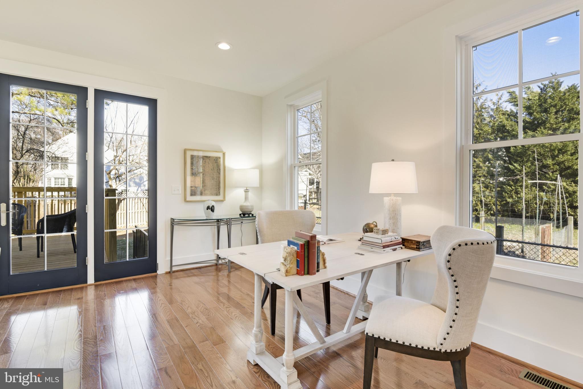 BON AIR - Residential