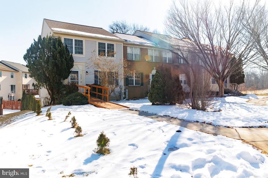 Spacious end-unit townhome in Bowling Brook Farms featuring an upper-level deck with stairs leading to a fenced rear yard, complete with a shed. The property includes an underground sprinkler system and owned solar panels. A new 35-year roof has been installed. The living room boasts a warm pellet stove, and there are three full bathrooms. The kitchen is equipped with granite countertops and a pass-through to the dining room. The lower level has a full bath and a large family room with sliding door that opens to the lower deck, which is covered to provide protection from the elements. Replacement windows. Stair lifts and front ramp will be removed prior to settlement. Carpet has been replaced in lower .  Seller has a quote to refinishing hardwoods and replacing carpet for $5,000 . Buyer can take as a credit or have contractor do the work prior to move in.