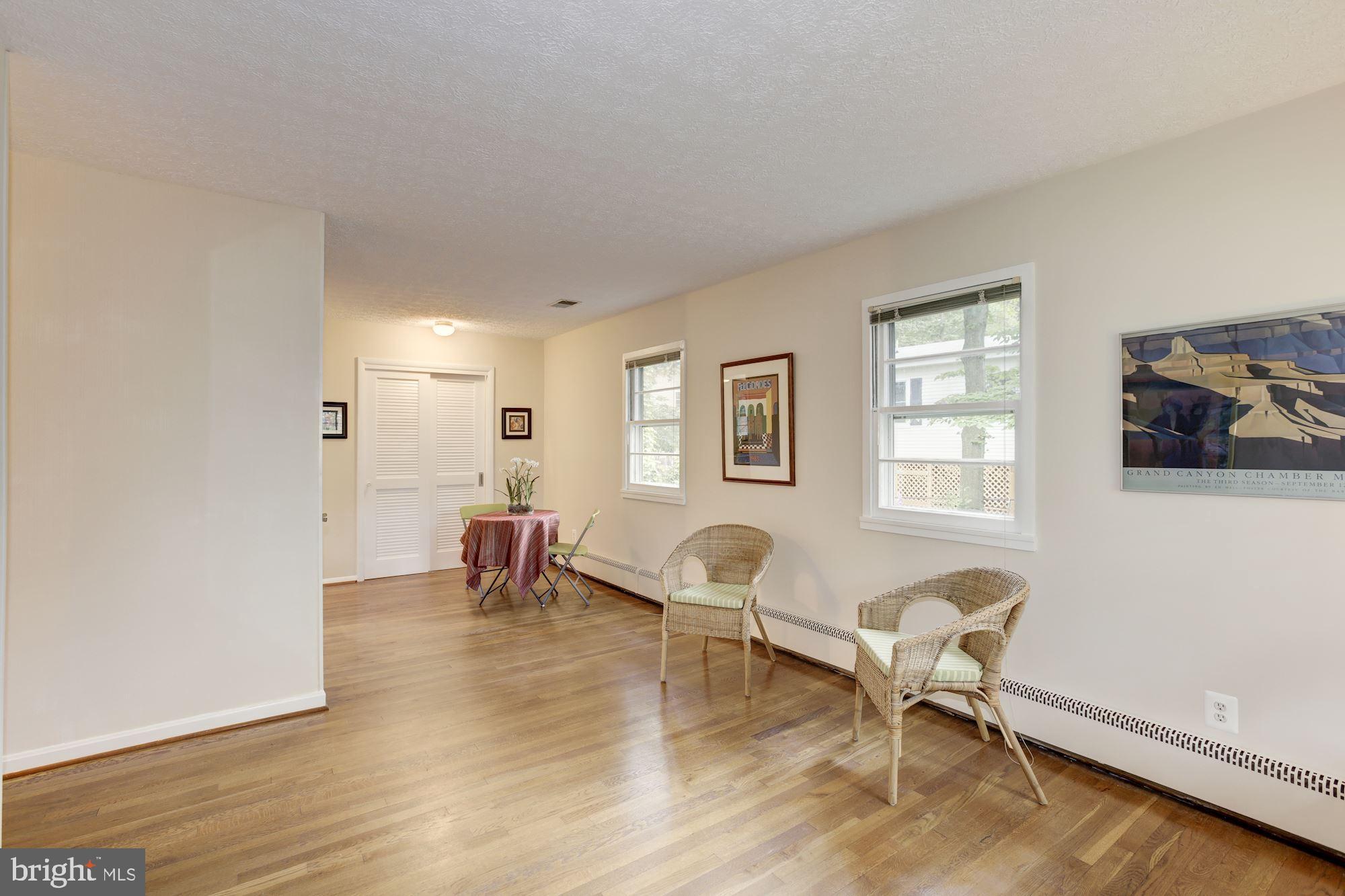 PIMMIT HILLS - Residential