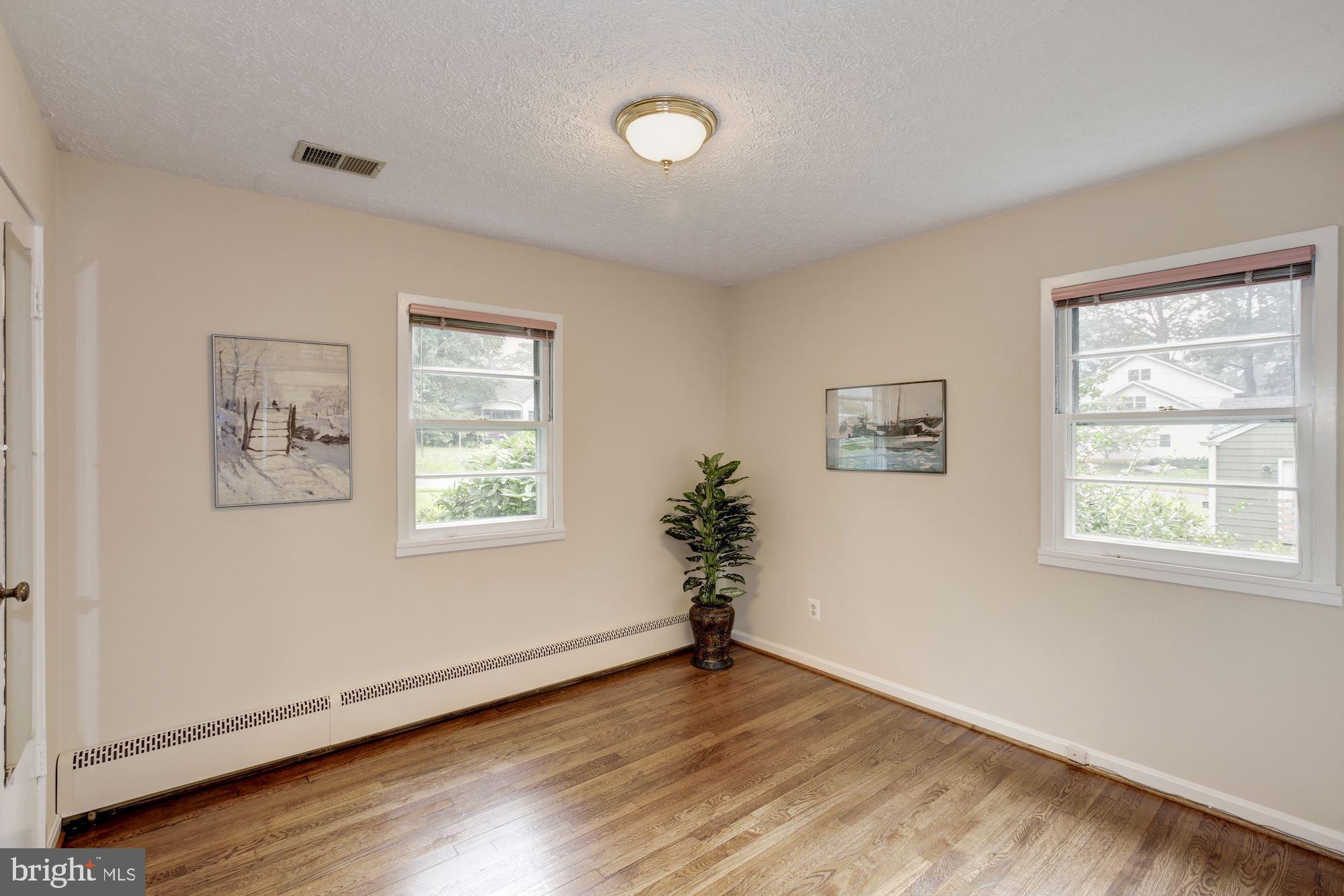 PIMMIT HILLS - Residential