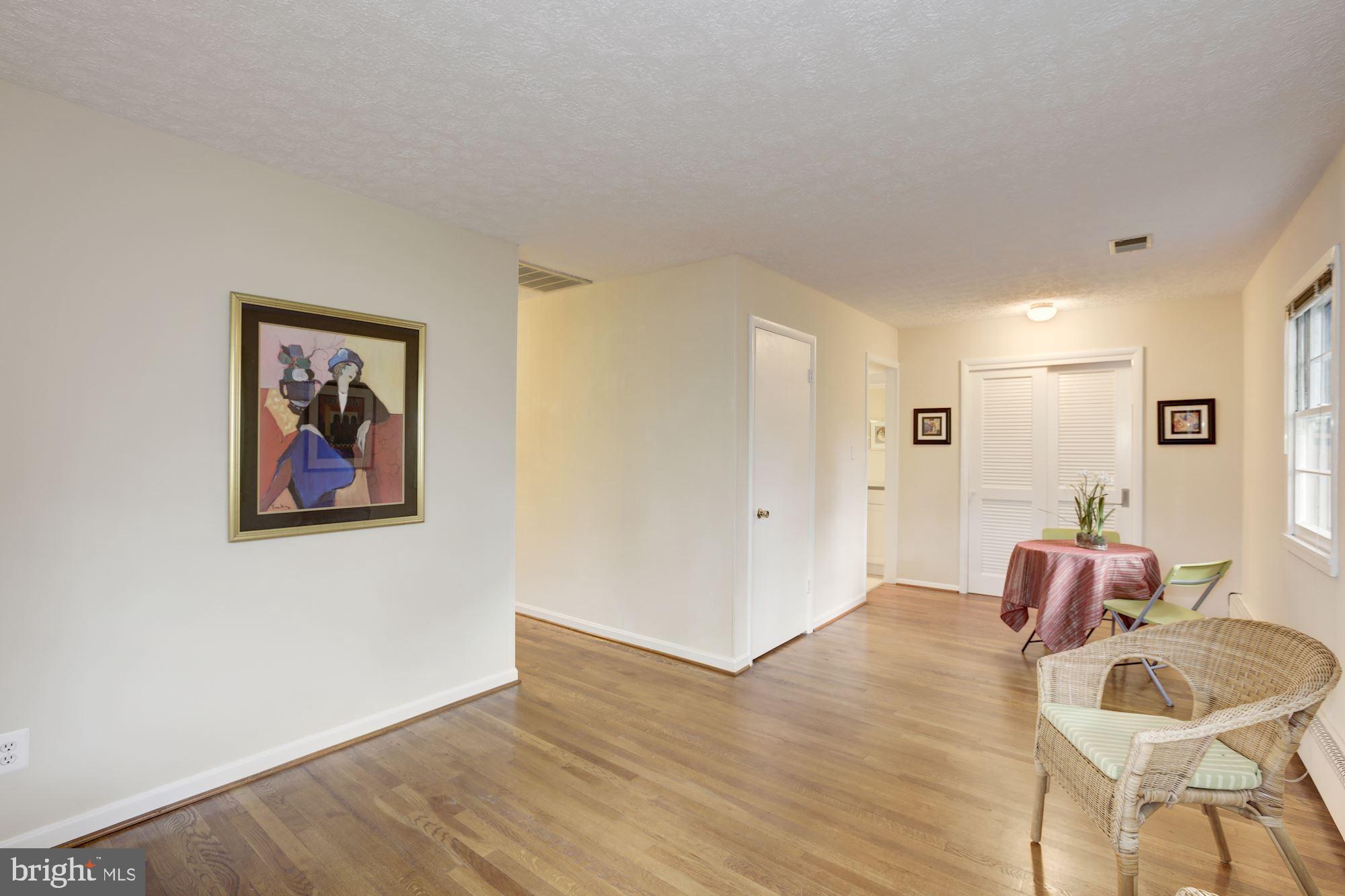 PIMMIT HILLS - Residential