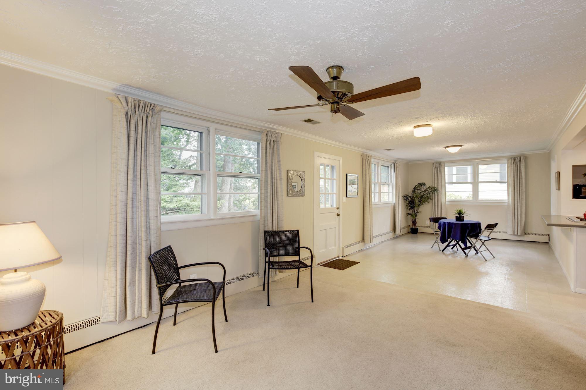 PIMMIT HILLS - Residential