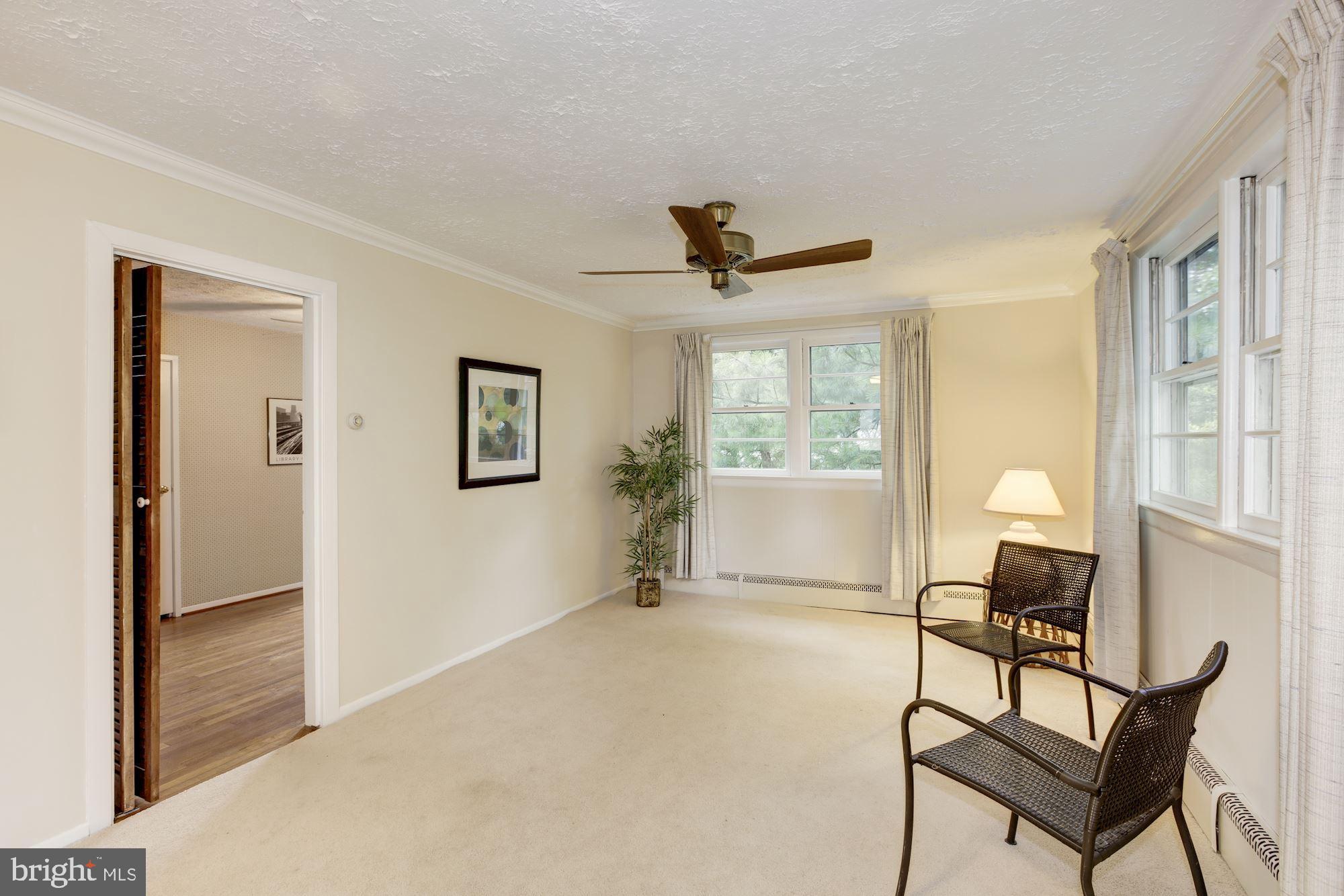 PIMMIT HILLS - Residential