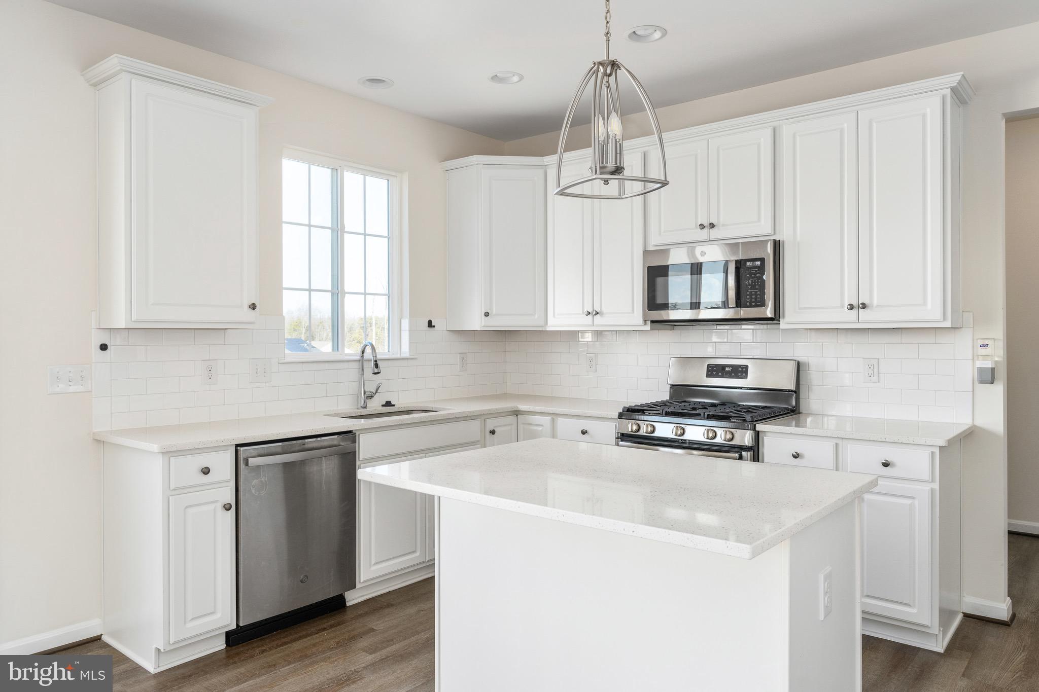 LEELAND STATION - Residential