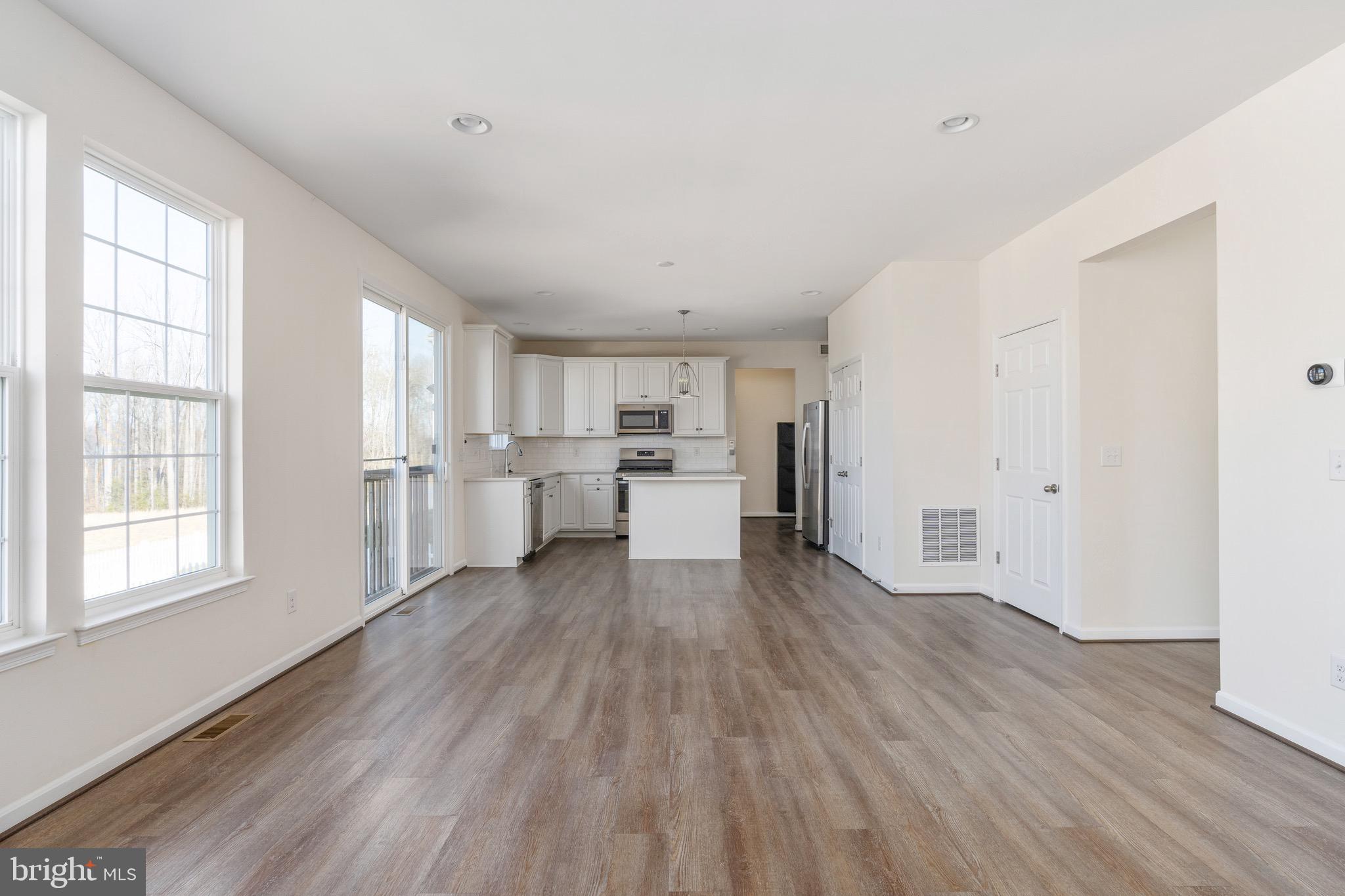 LEELAND STATION - Residential