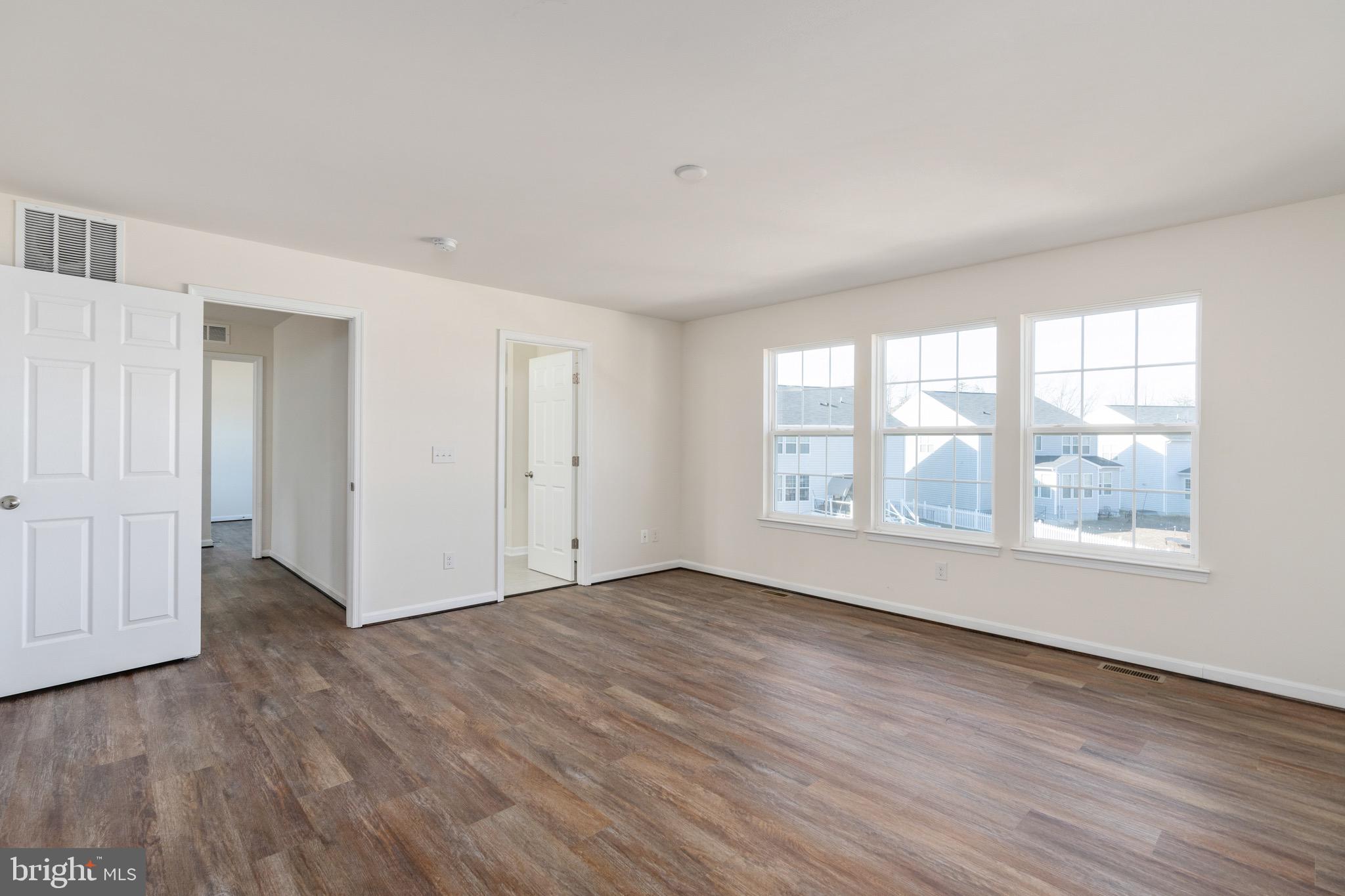 LEELAND STATION - Residential