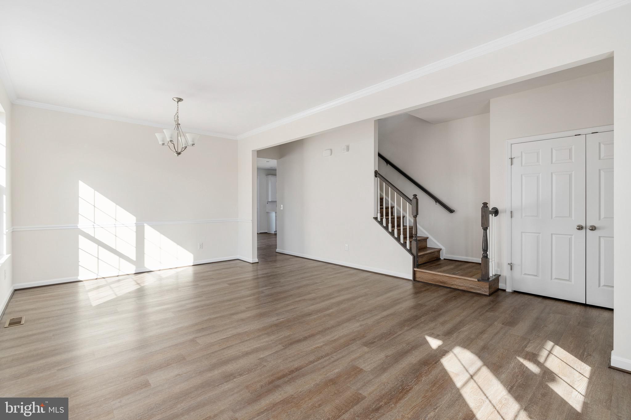 LEELAND STATION - Residential