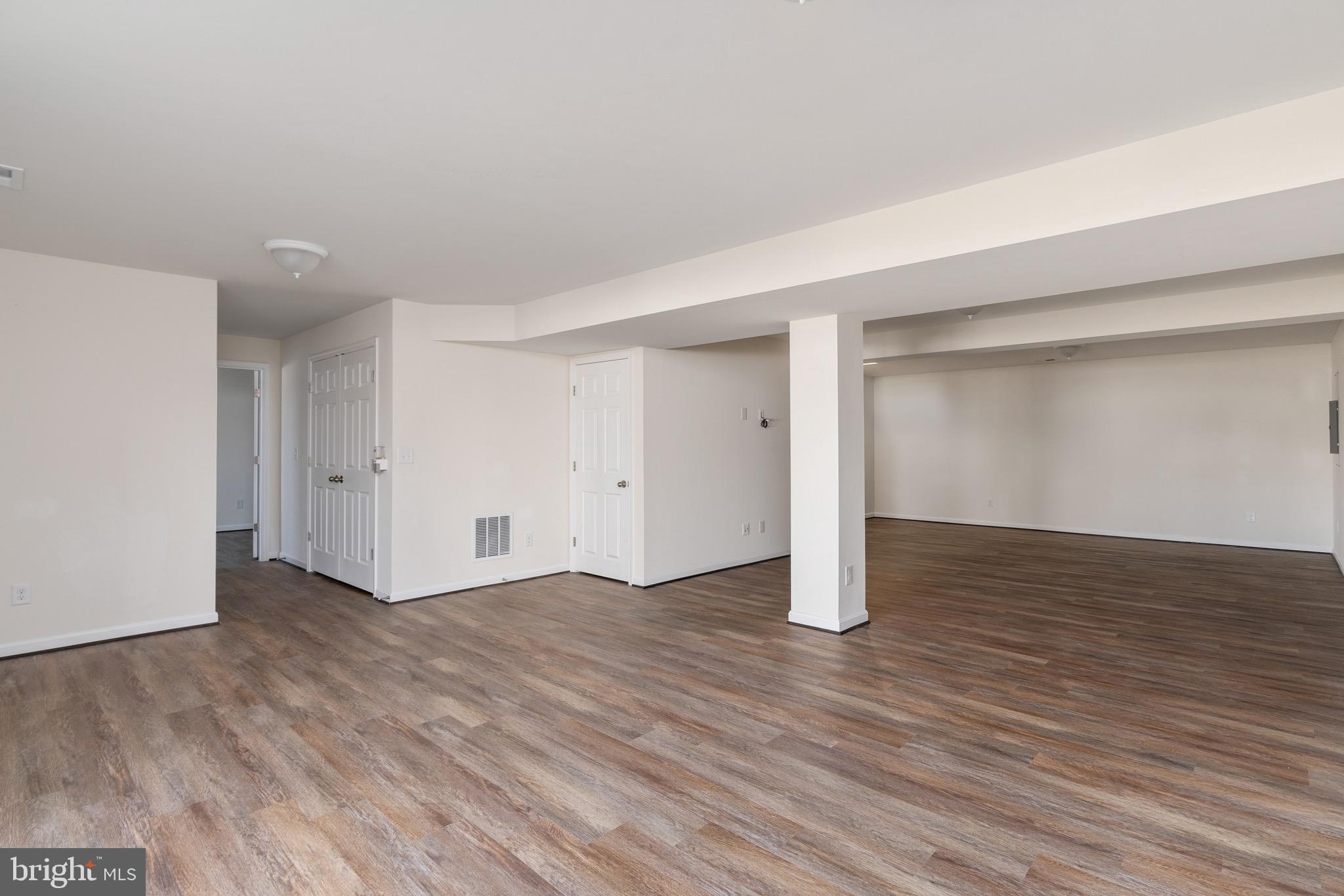 LEELAND STATION - Residential