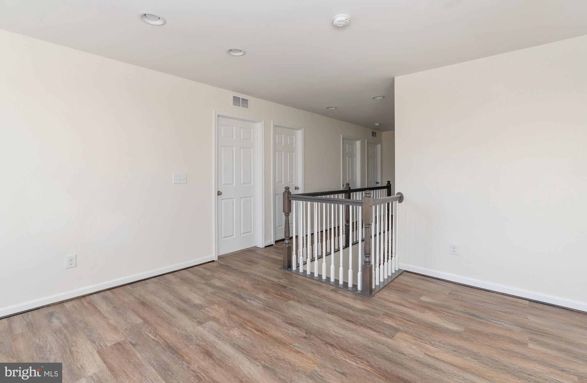 LEELAND STATION - Residential