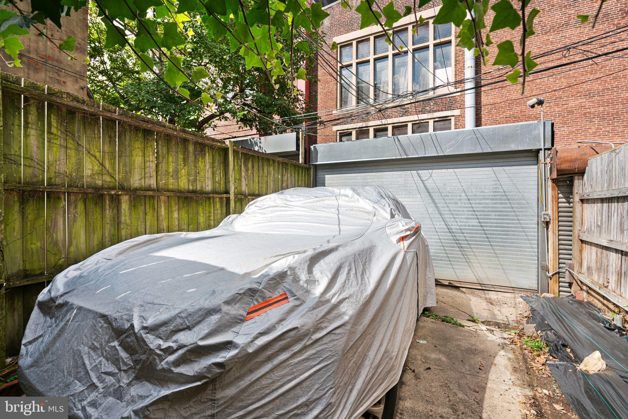 WASHINGTON SQ WEST - Residential Income