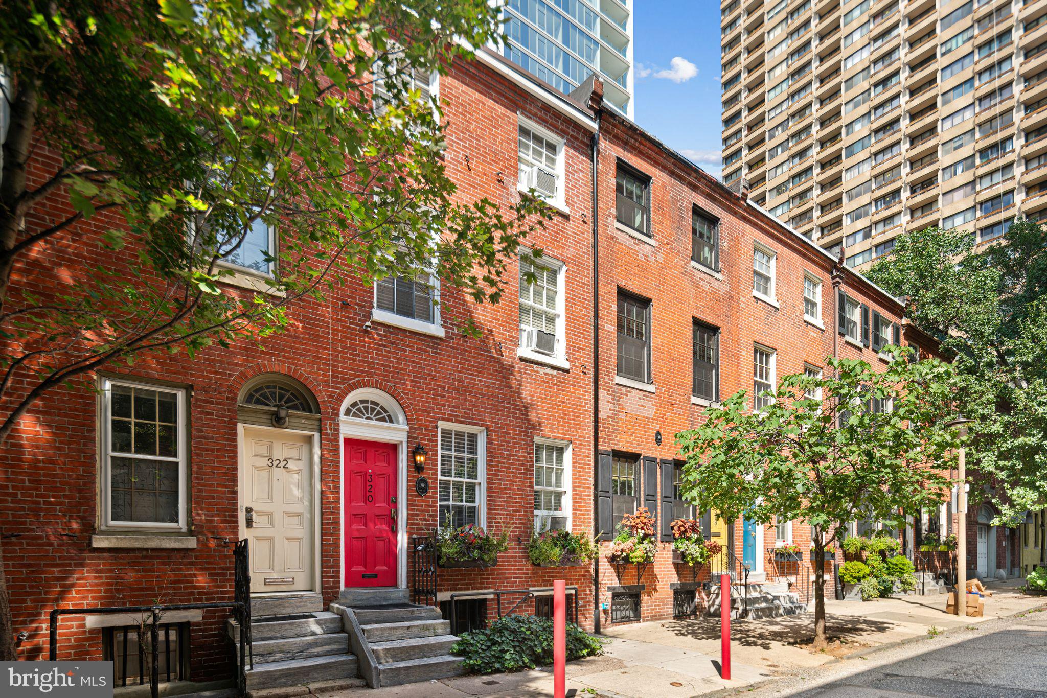 WASHINGTON SQ WEST - Residential Income