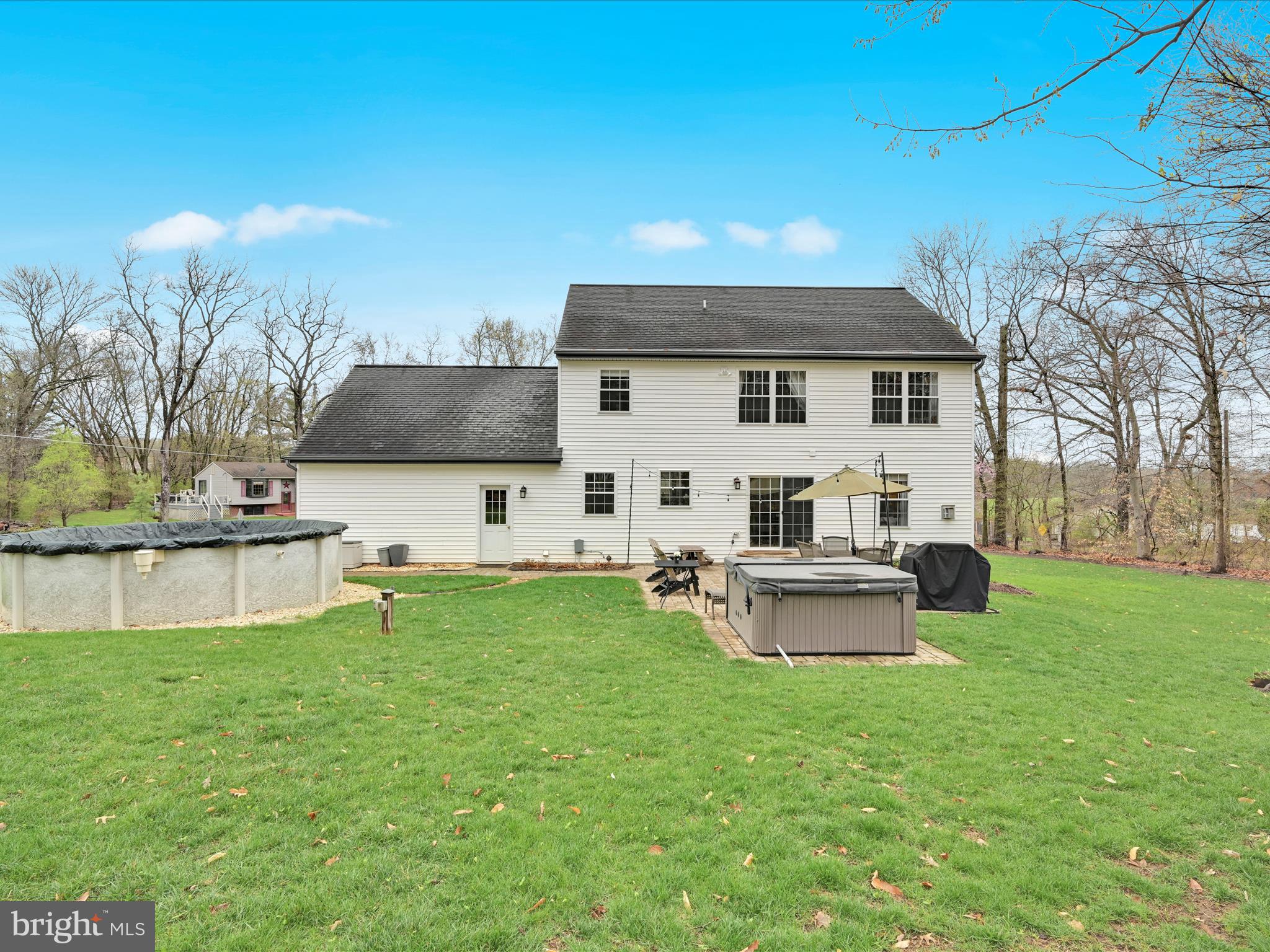 ELIZABETHTOWN - Residential