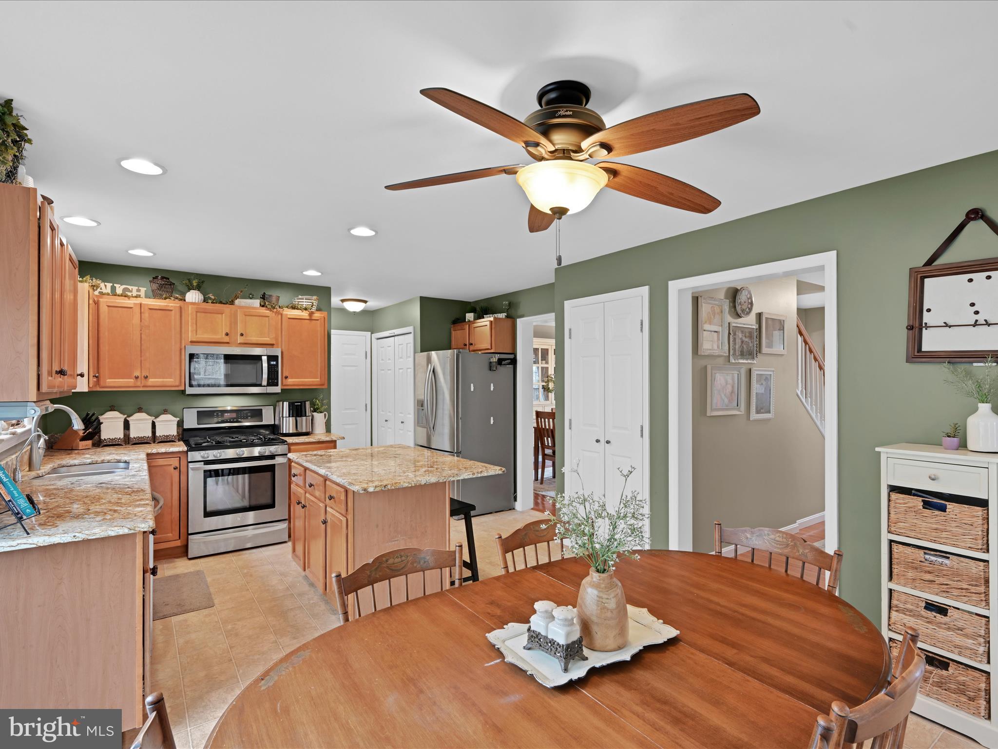 ELIZABETHTOWN - Residential