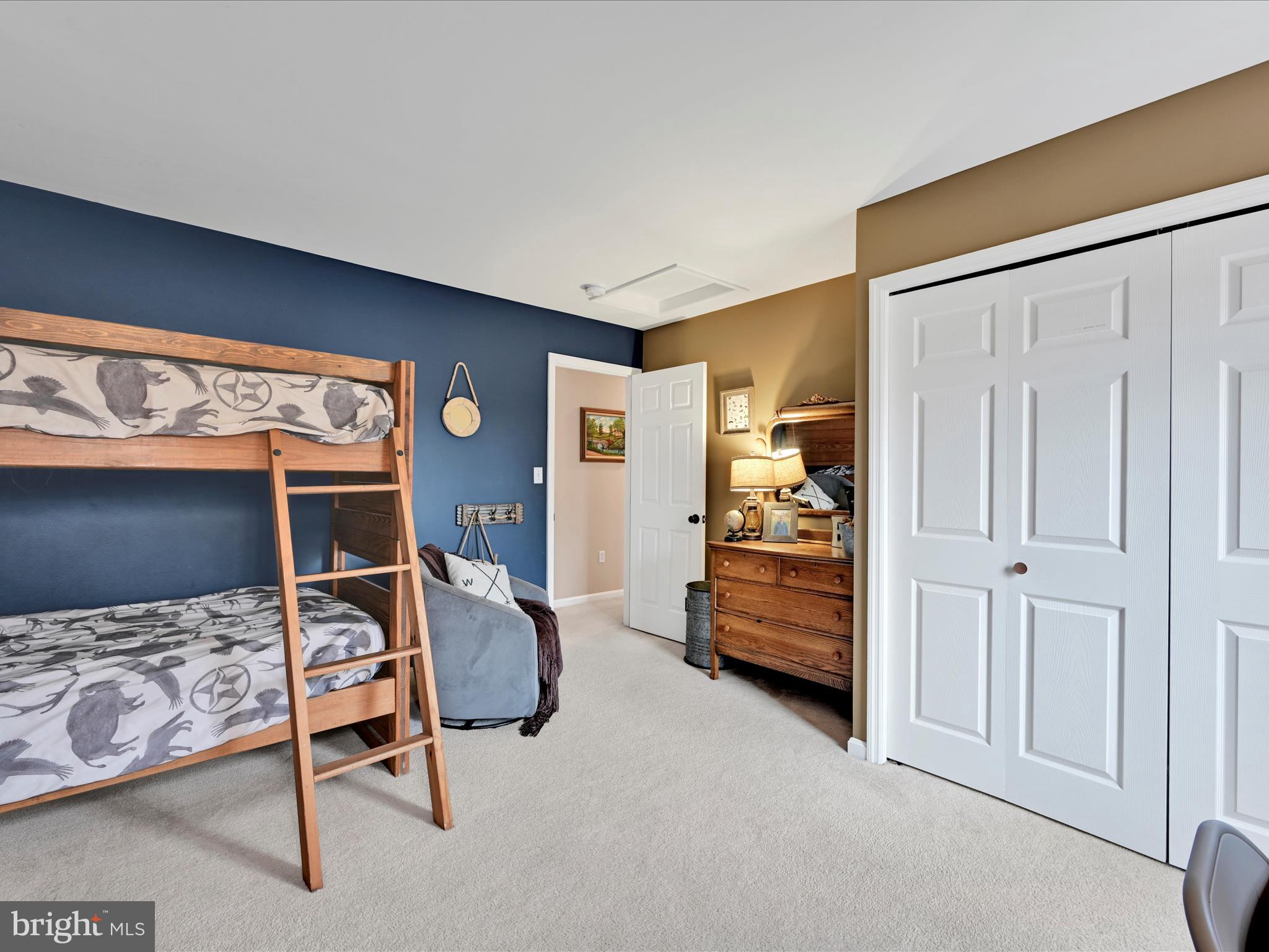 ELIZABETHTOWN - Residential