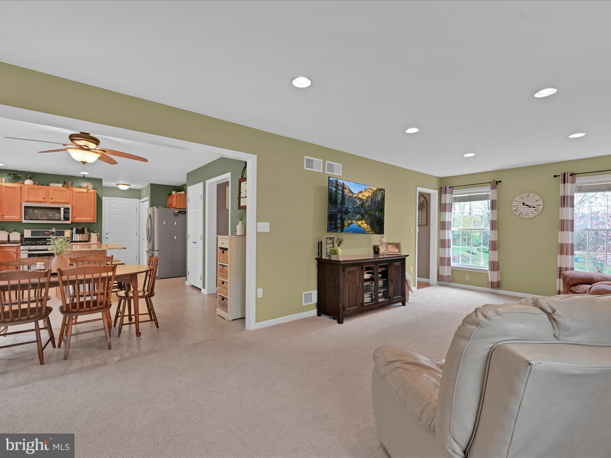 ELIZABETHTOWN - Residential