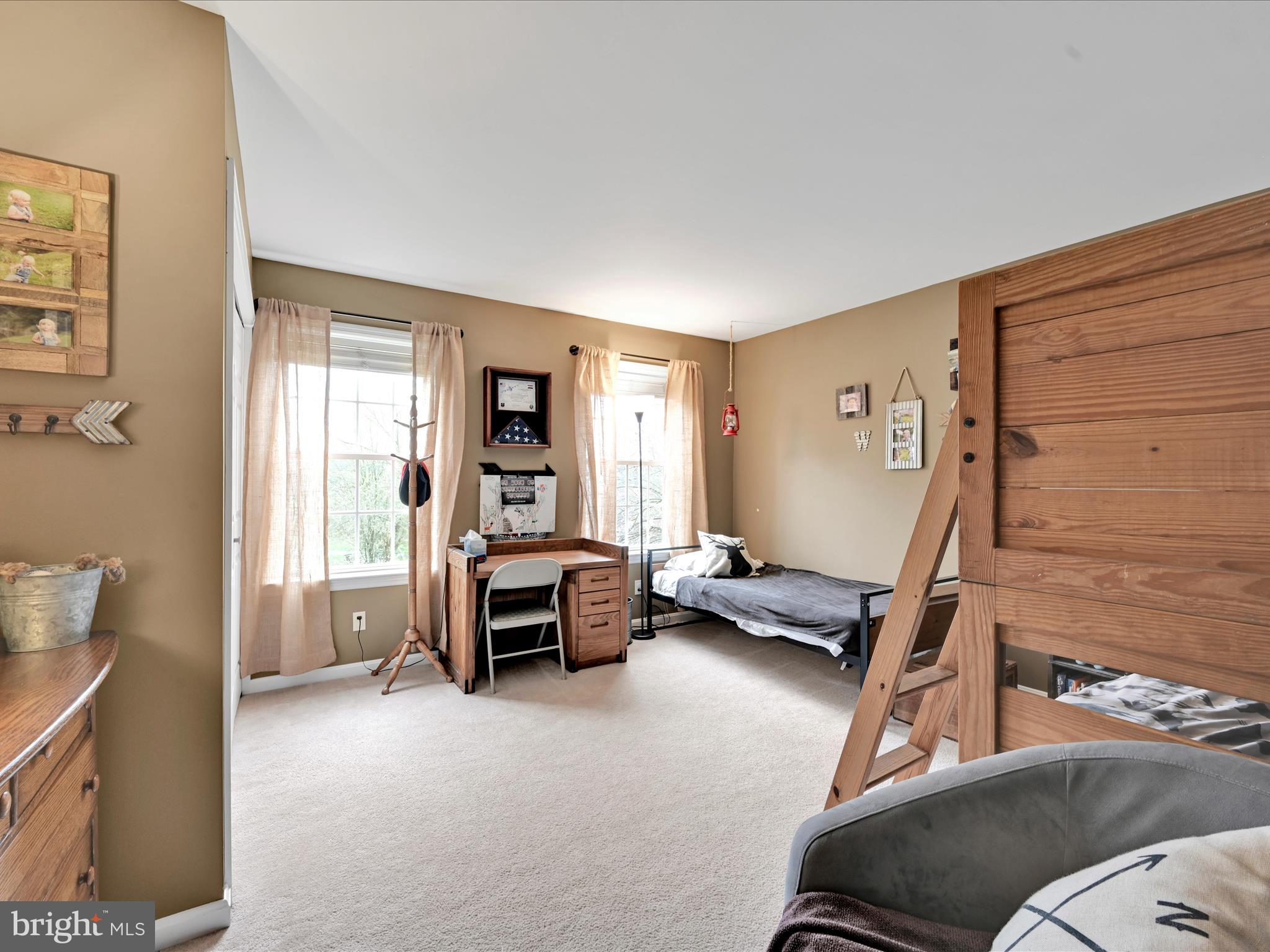 ELIZABETHTOWN - Residential