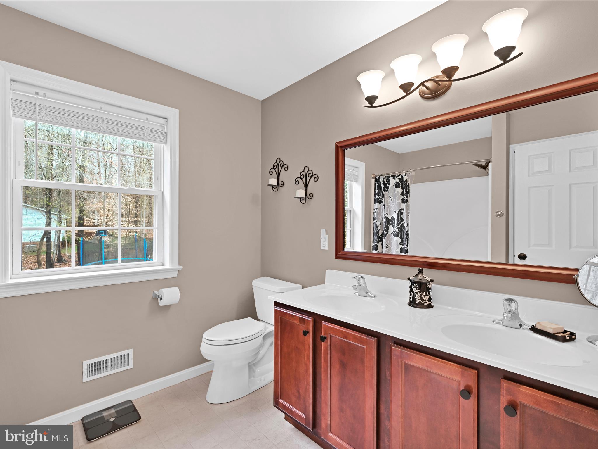 ELIZABETHTOWN - Residential